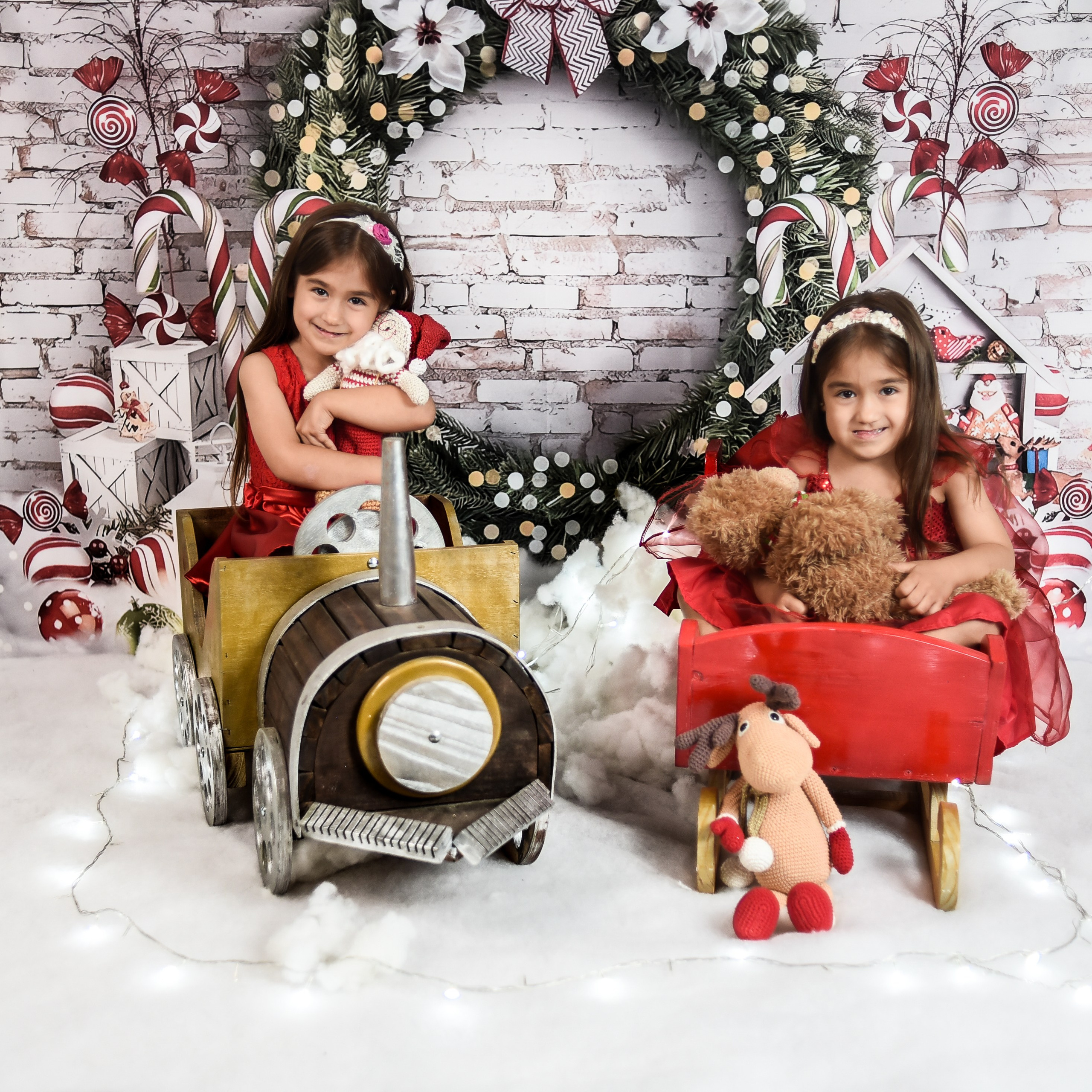 Sesión Navideña de Ariana y Martina. Fotografo de casamiento en misiones y fotógrafo de familia  Posadas