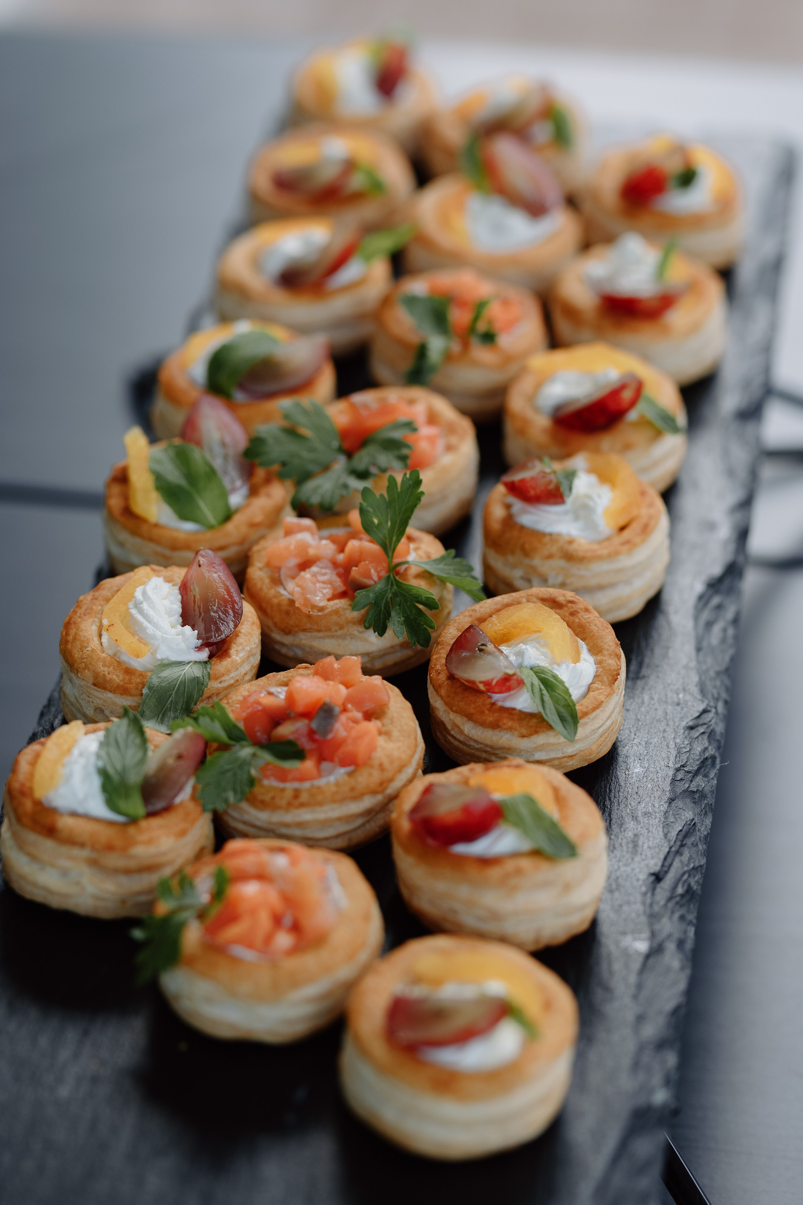 Corina & Dumitru. Main