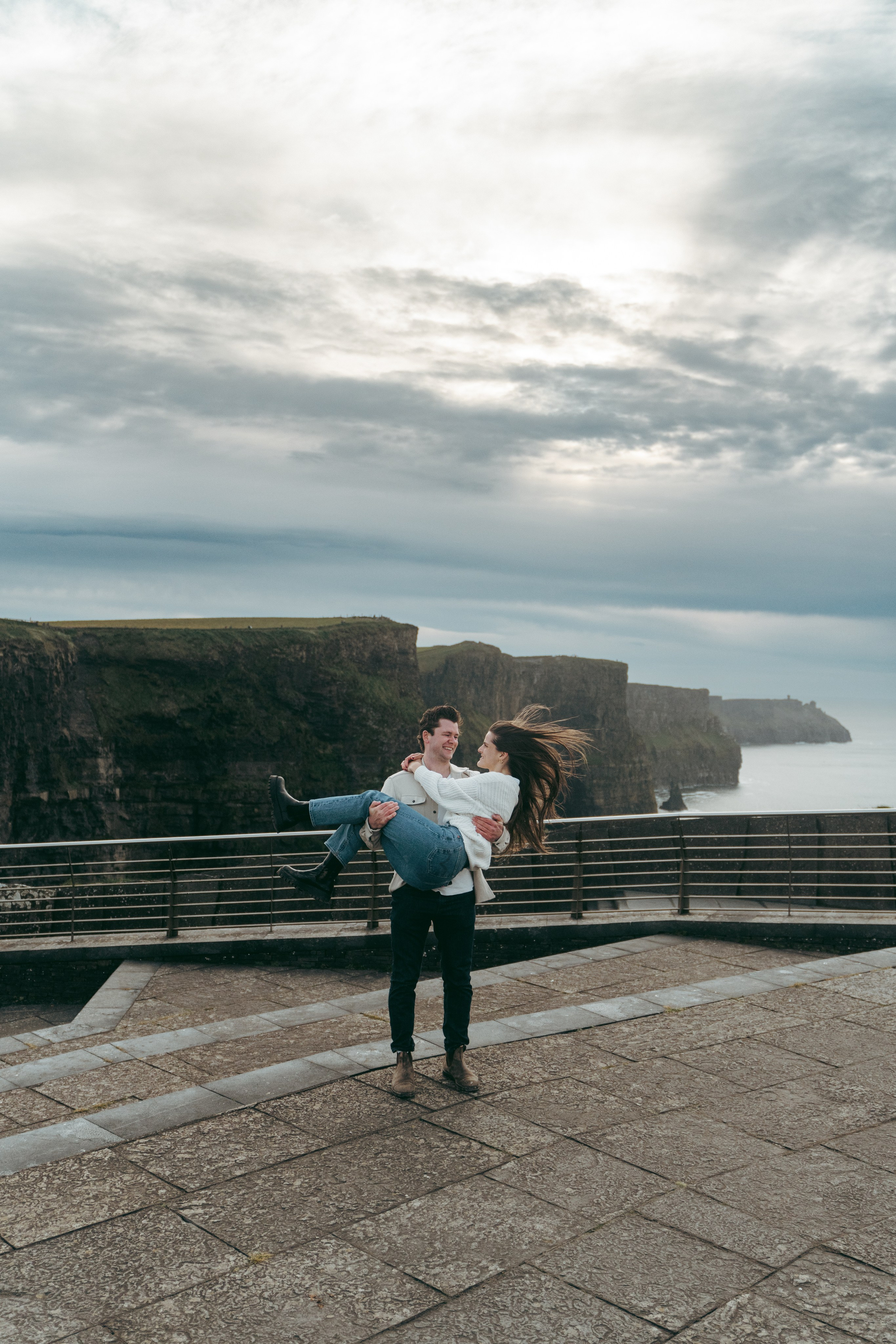 Proposal at Cliffs Moher. Wedding and family photographer Ireland