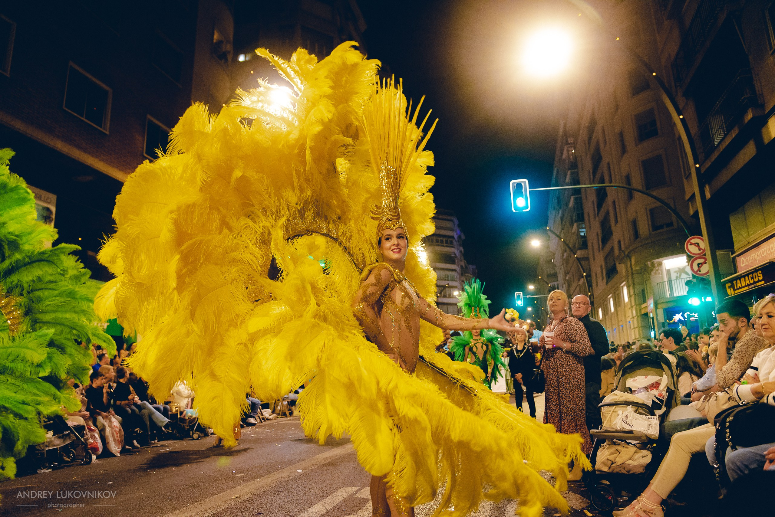 Photo report from the night carnival in Murcia | Reportage photographer Andrey Lukovnikov