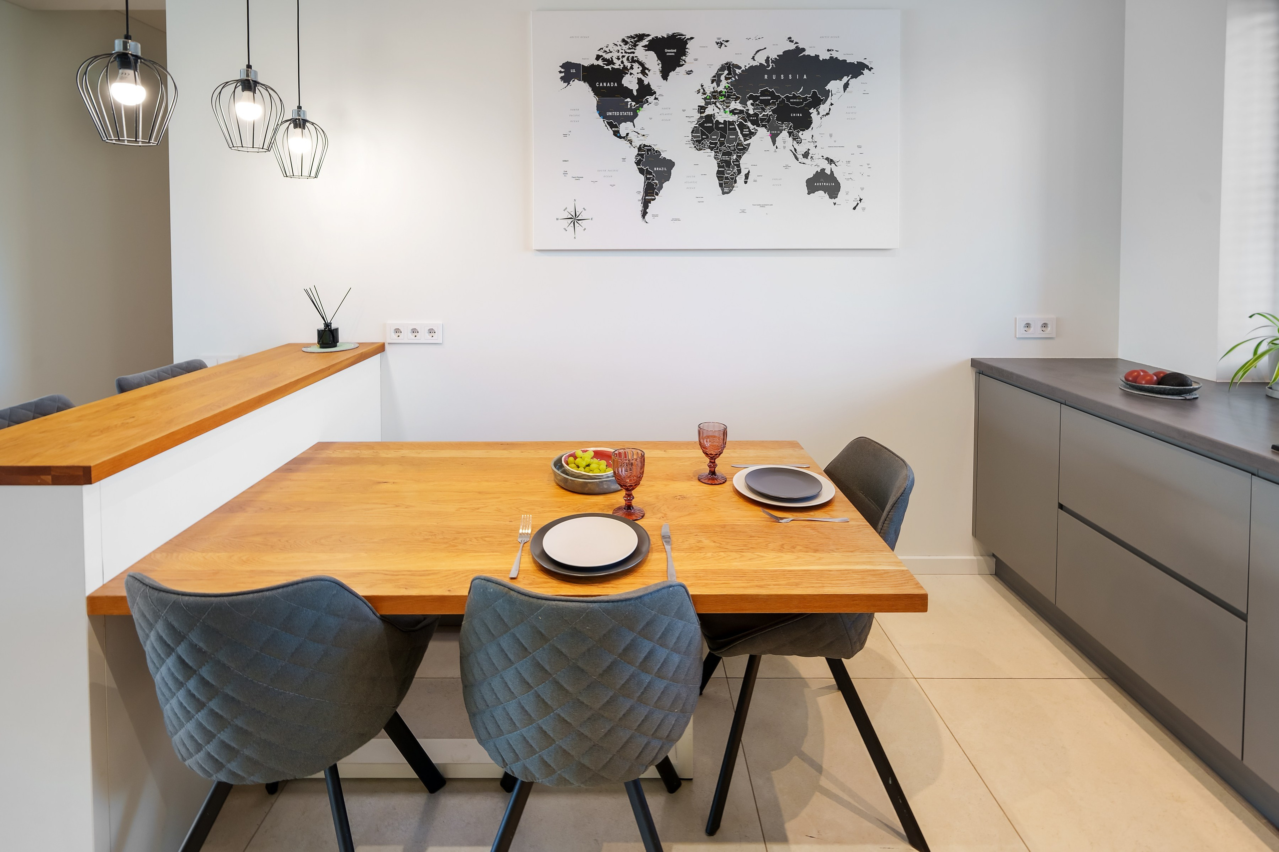 Riešė, namas. Elina Sapiega fotografė Vilniuje