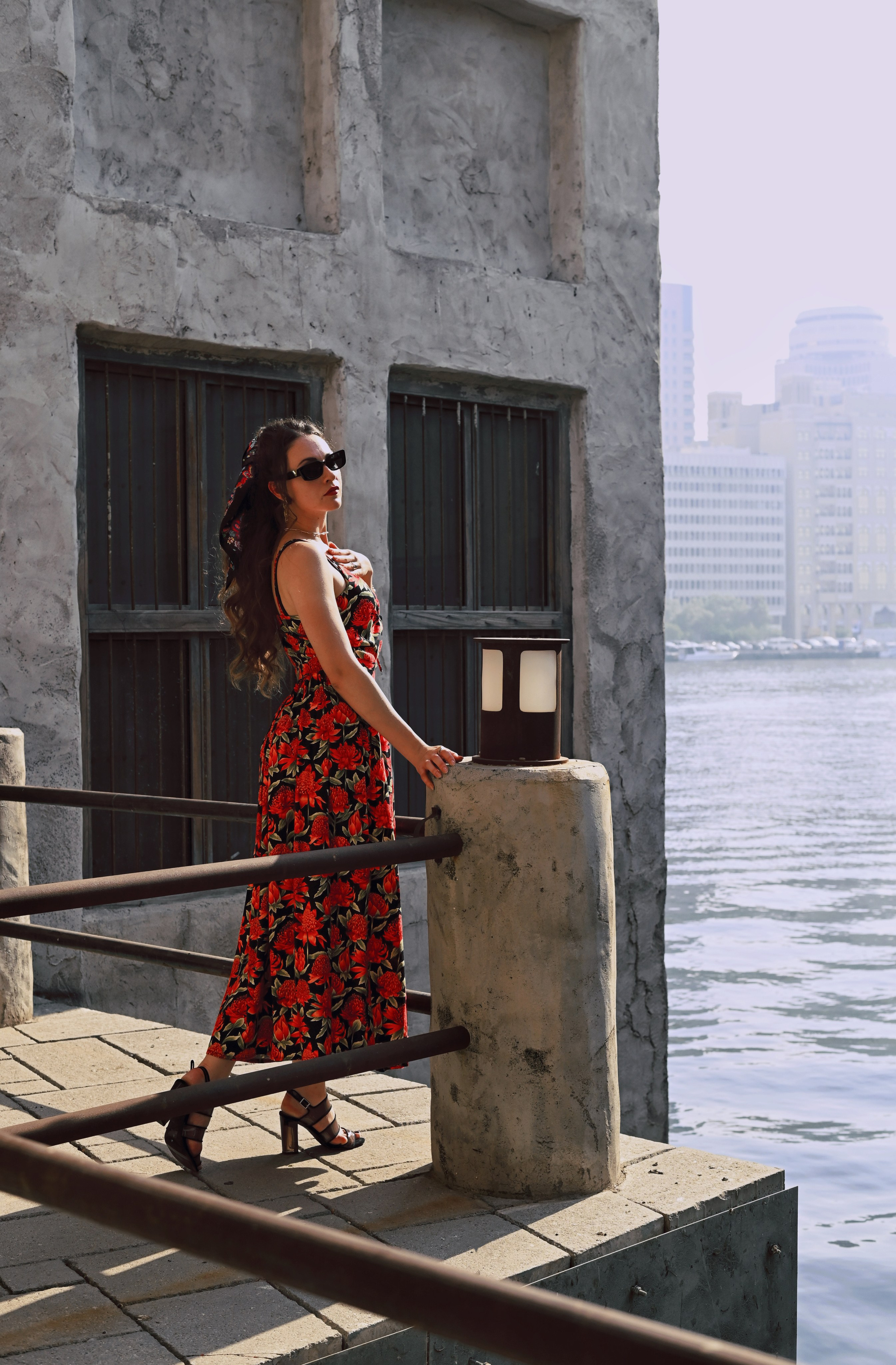 PORTRAIT WOMEN. Photographer and Reels Videomaker in Dubai Rita Dobro