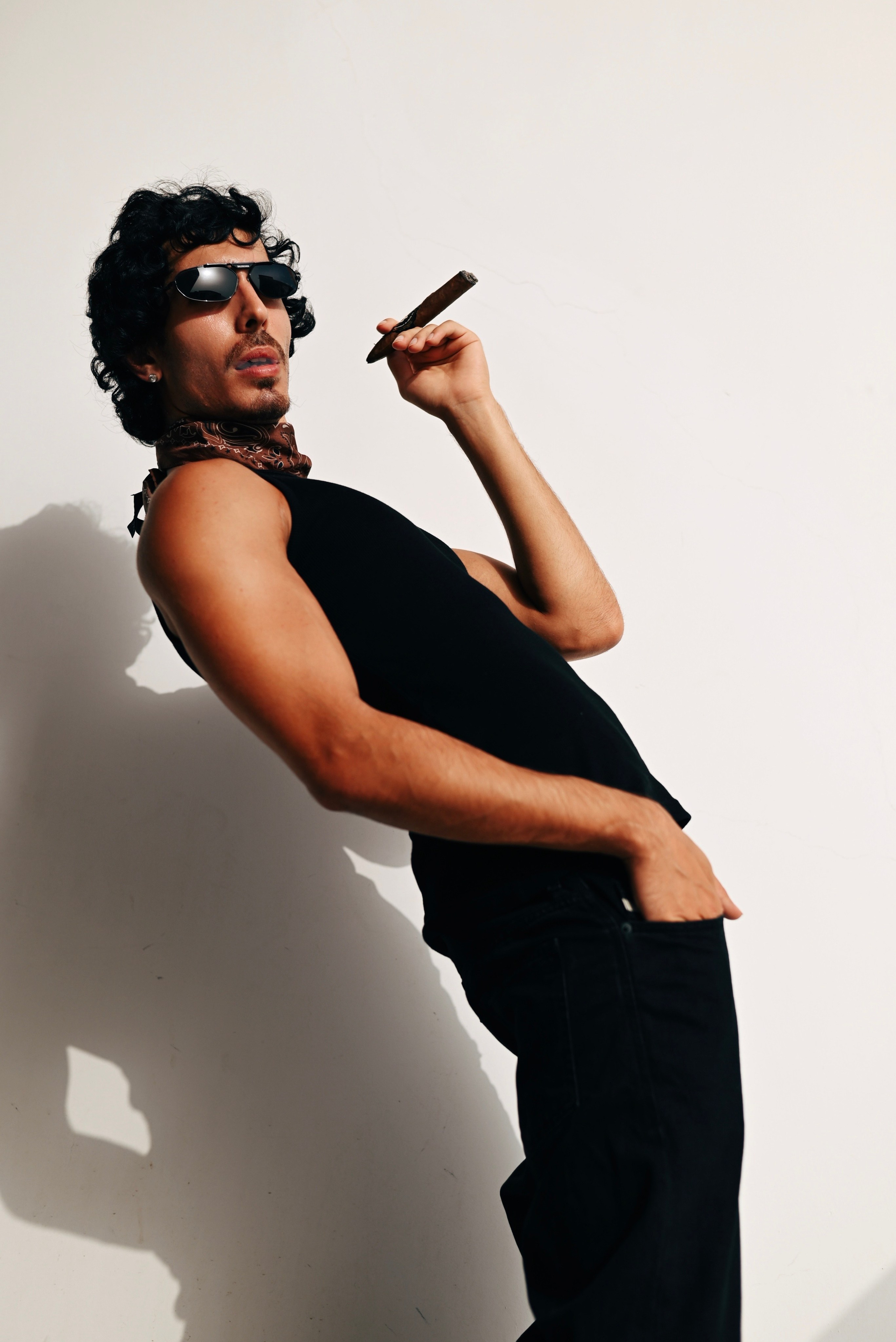 МУЖСКАЯ ПОРТЕТНАЯ СЪЁМКА. Фотограф и Reels креатор в Дубае
