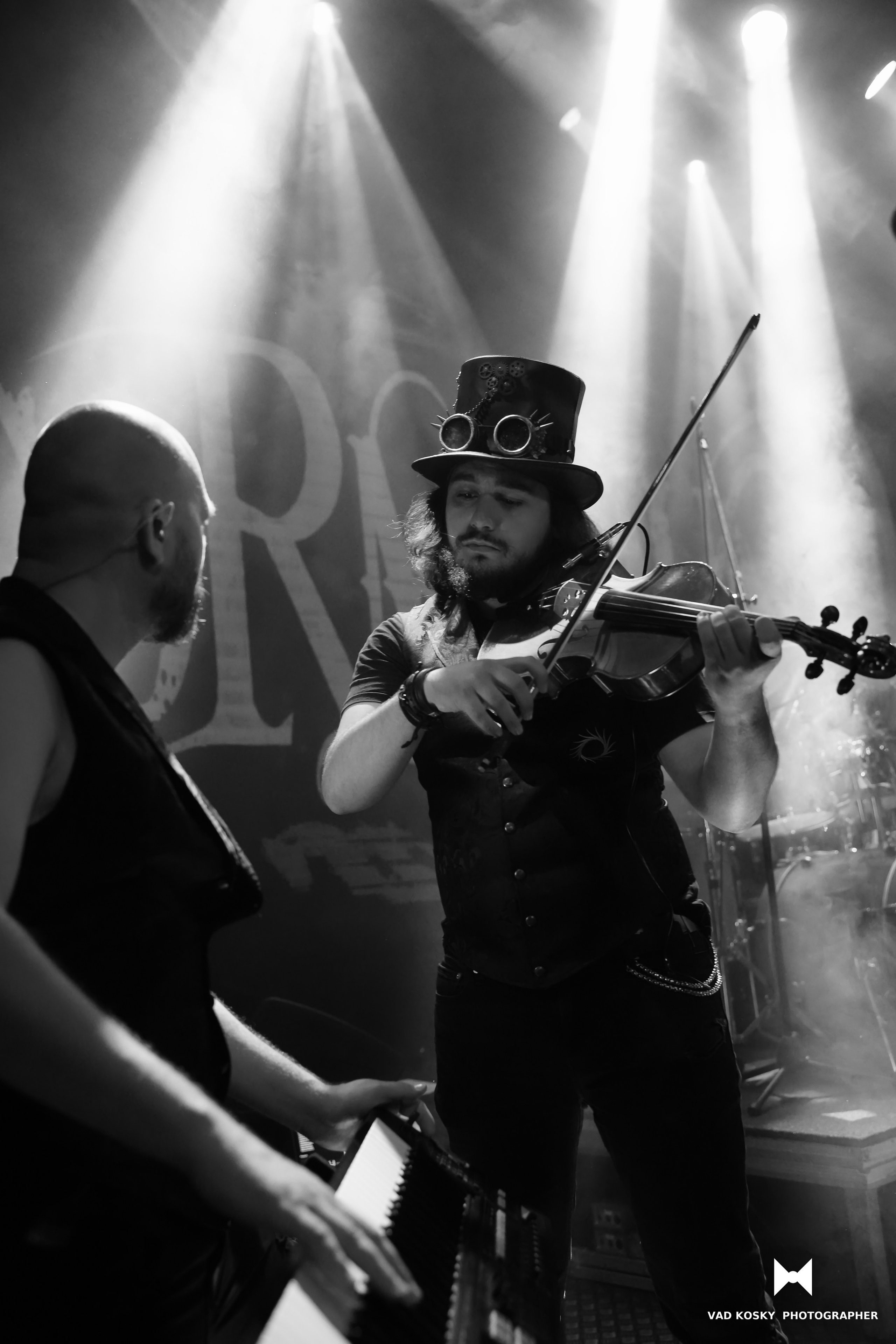 Stormbound — Gagarin TLV 18.10.25. Vad Kosky Photographer