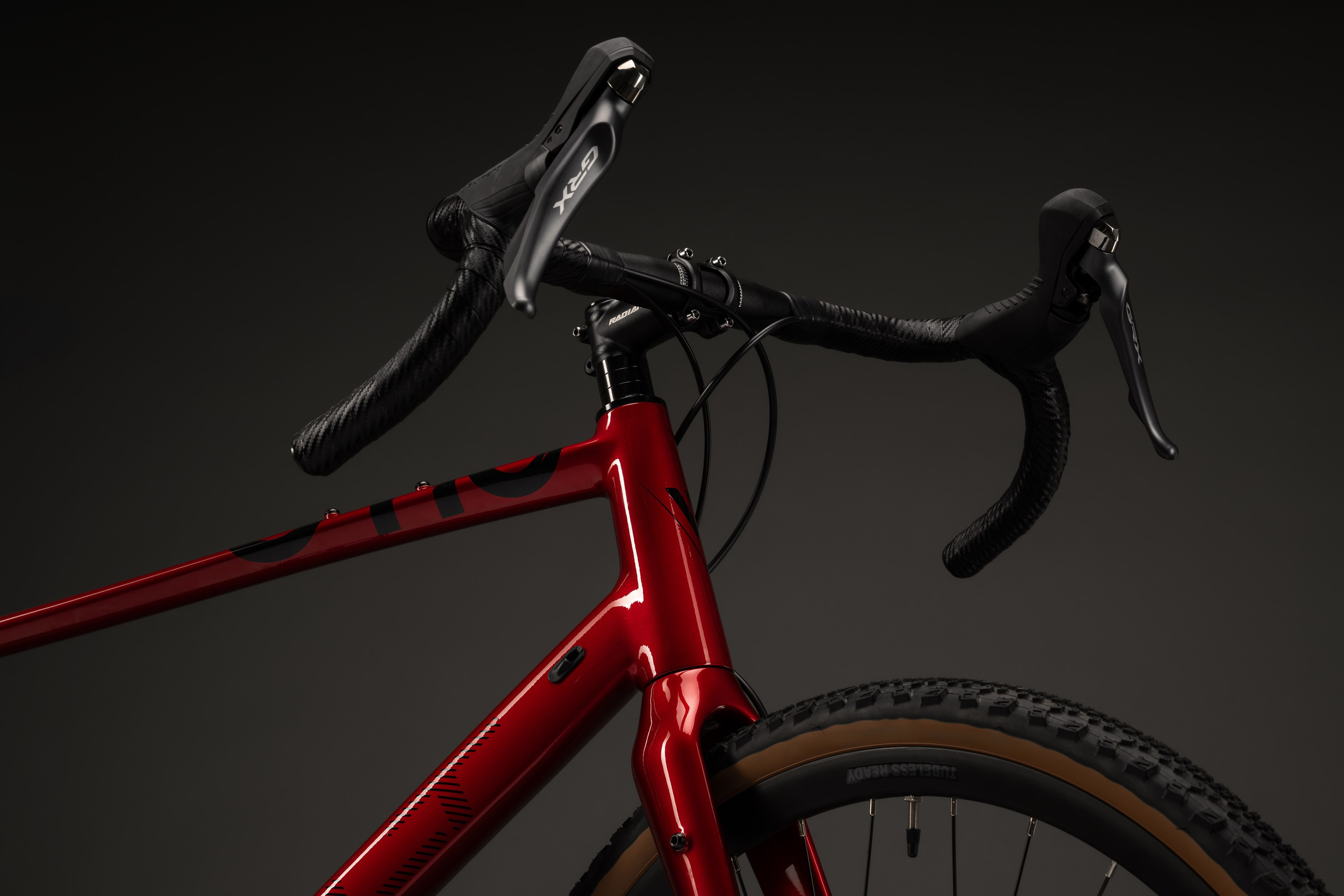 Студийная предметная съемка. Фотографы Дарья и Дмитрий Арсентьевы