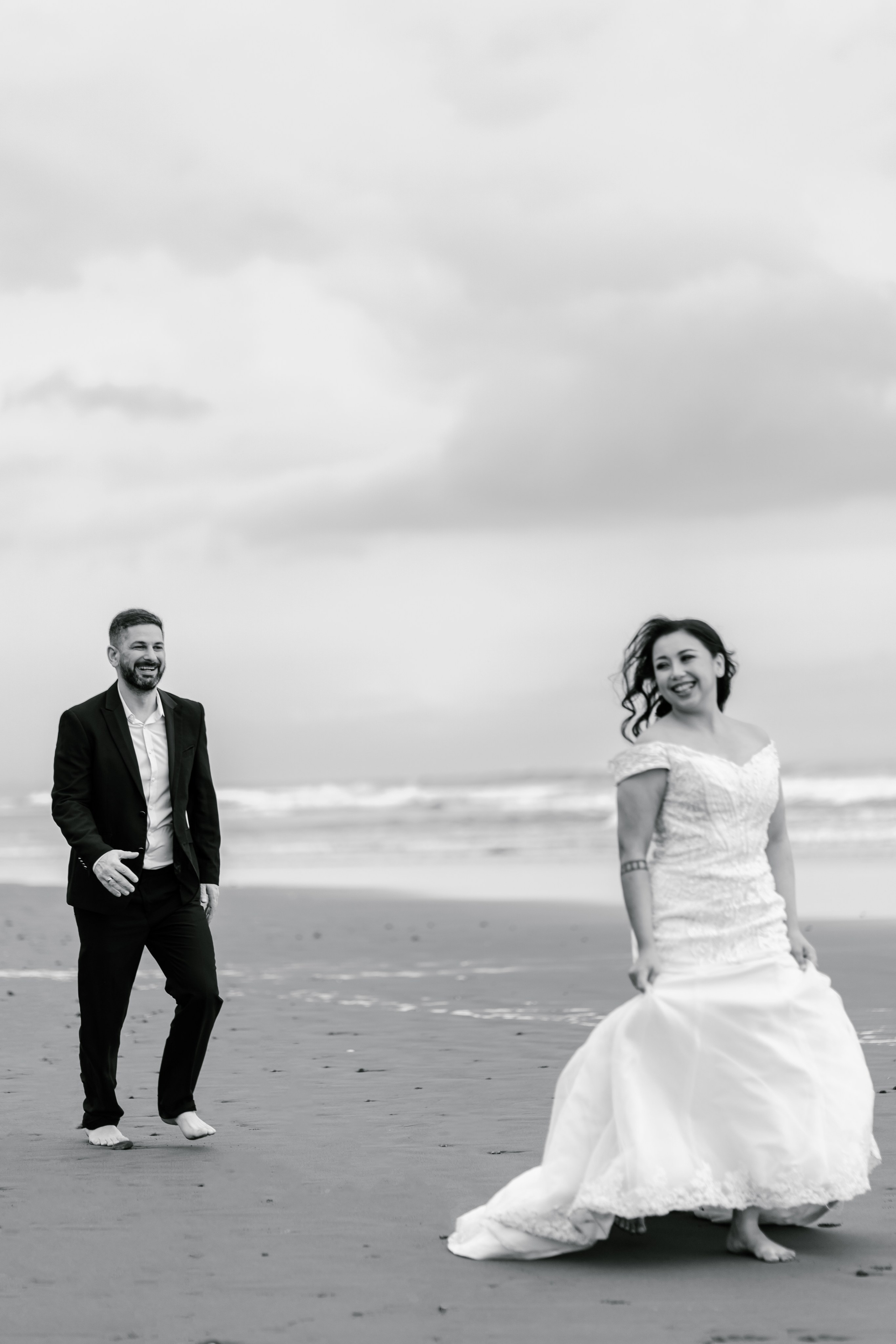 Honeymoon Photoshoot in Bali. Female Photographer in Bali