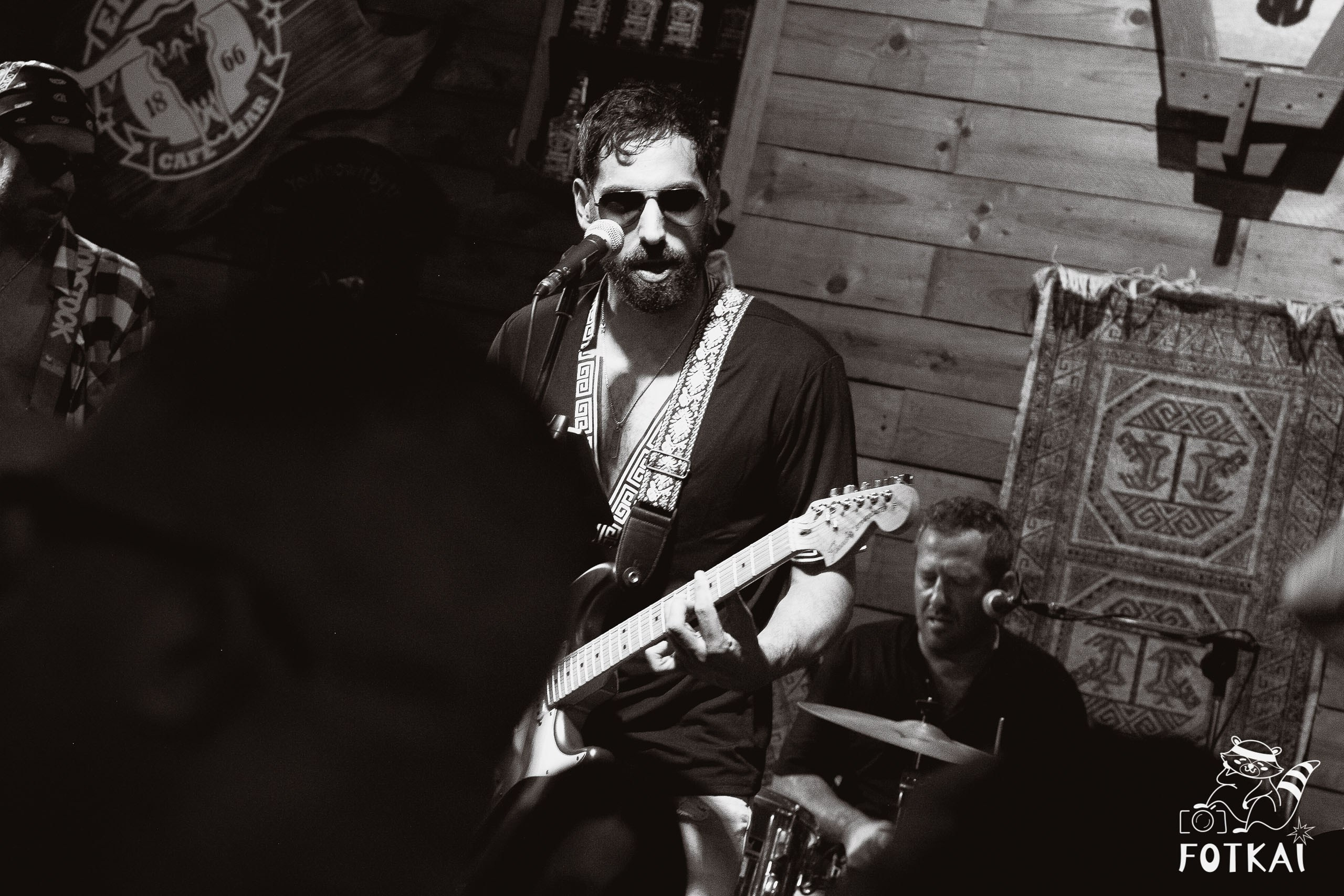 Stones of the Coast en El Paso Rock Bar Torrevieja: Reportaje fotográfico 20.09.25 | FOTKAI