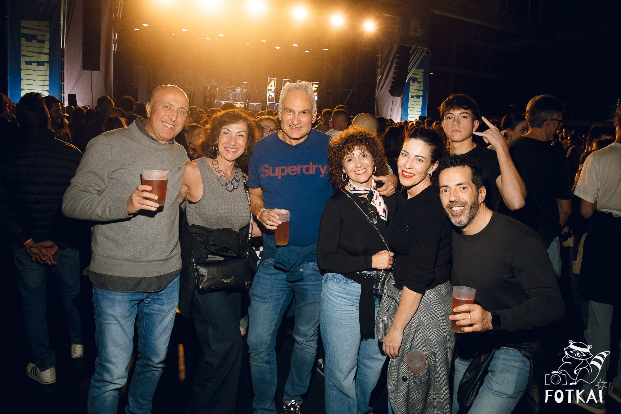 Sidonie en Torrevieja 2025 – Fotos del concierto y reportaje completo | FOTKAI