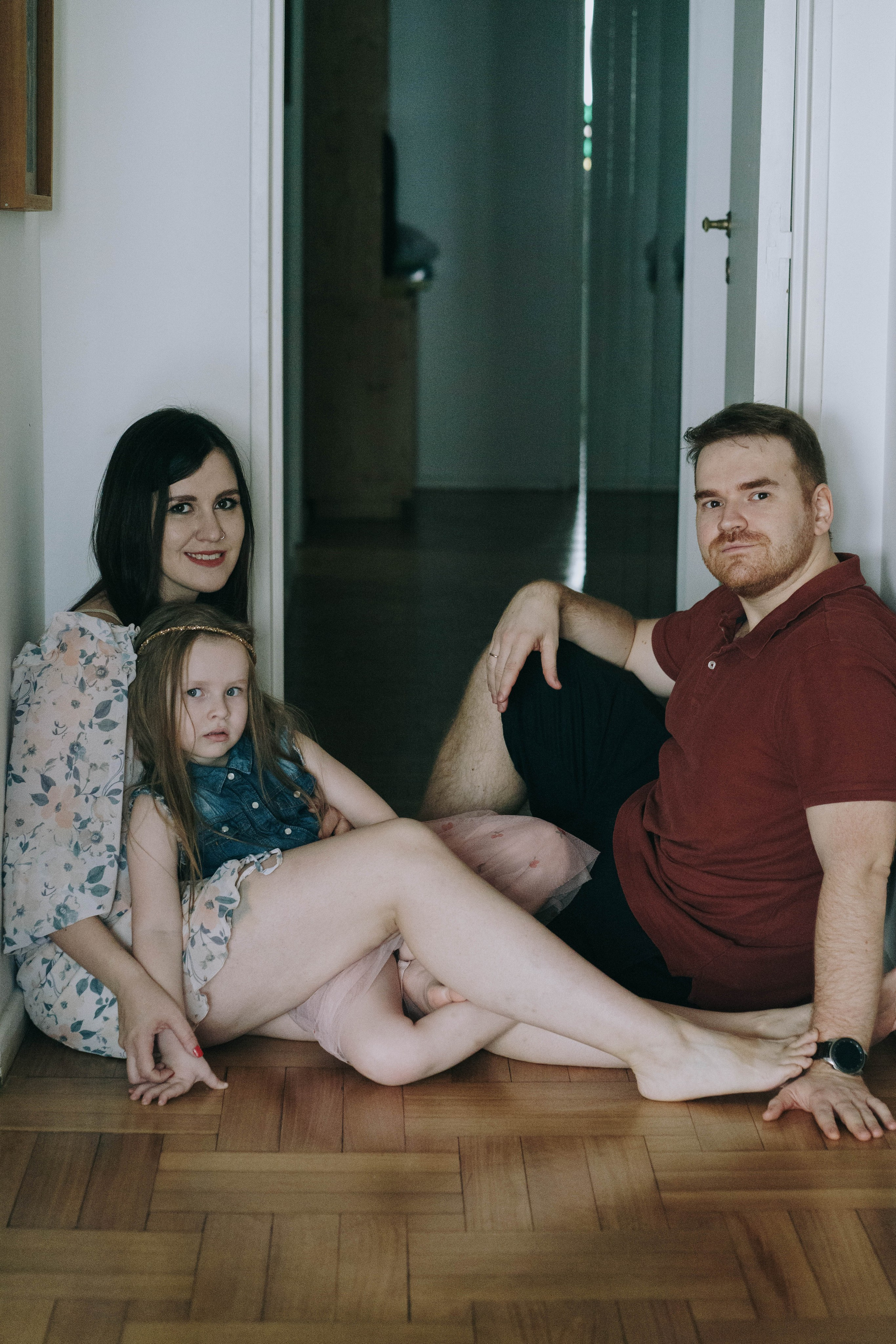 Family photo shoot. Buenos Aires. Photographer @elmirkami in the city of Buenos Aires