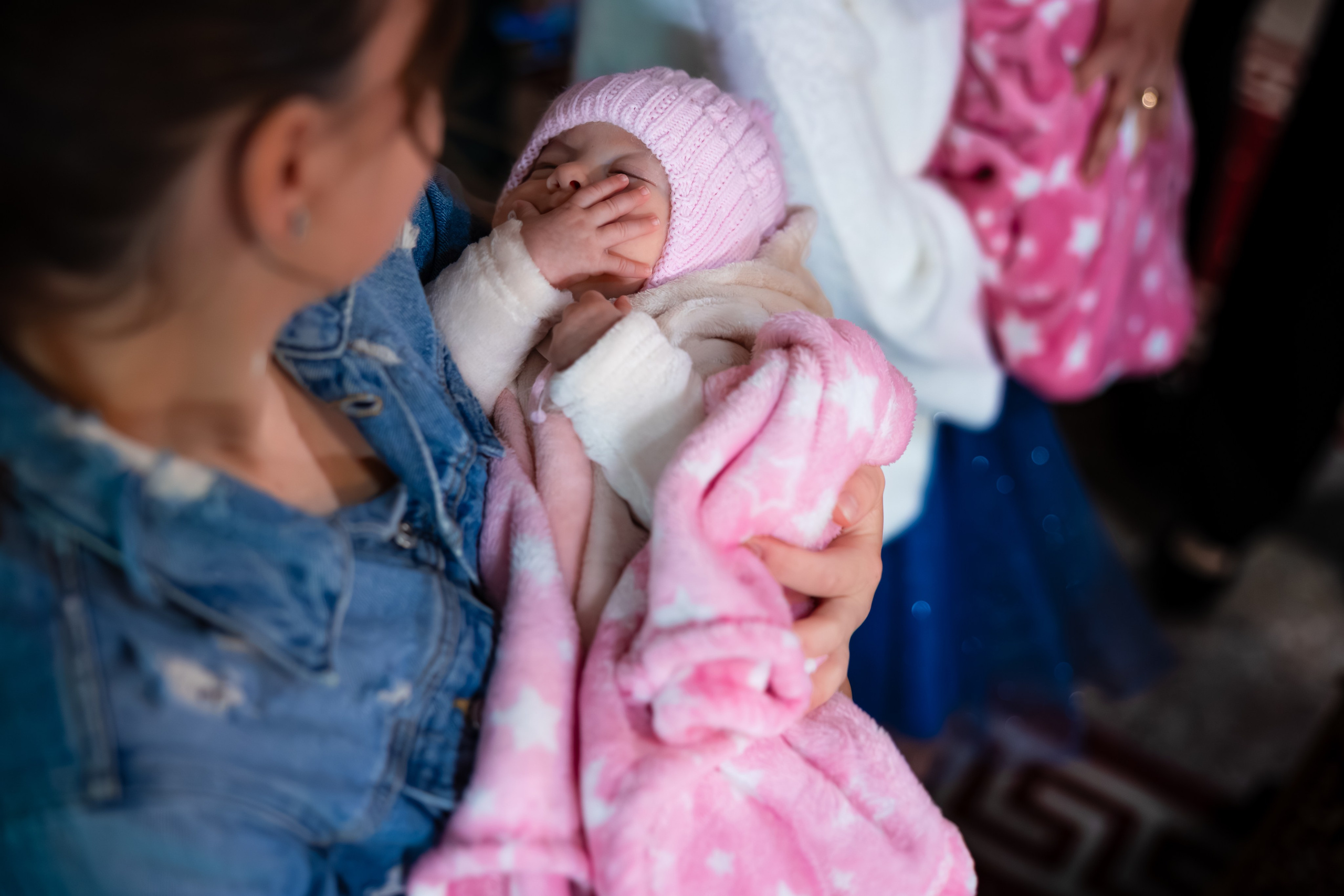 Botez Natalia si Carolina. Ionut Brehuescu — Fotograf