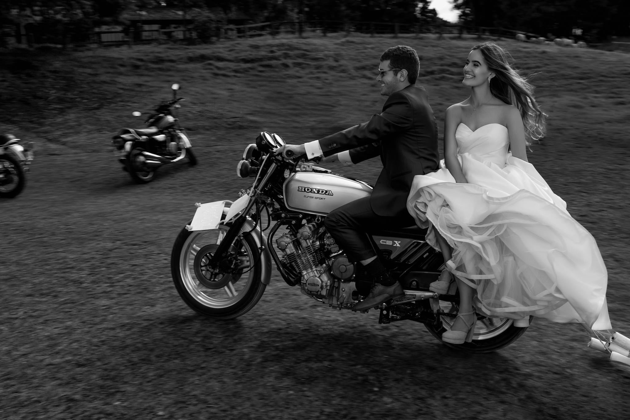 Bodas. Fotógrafo especializado en retratos, bodas y quinceañeras, Bogotá