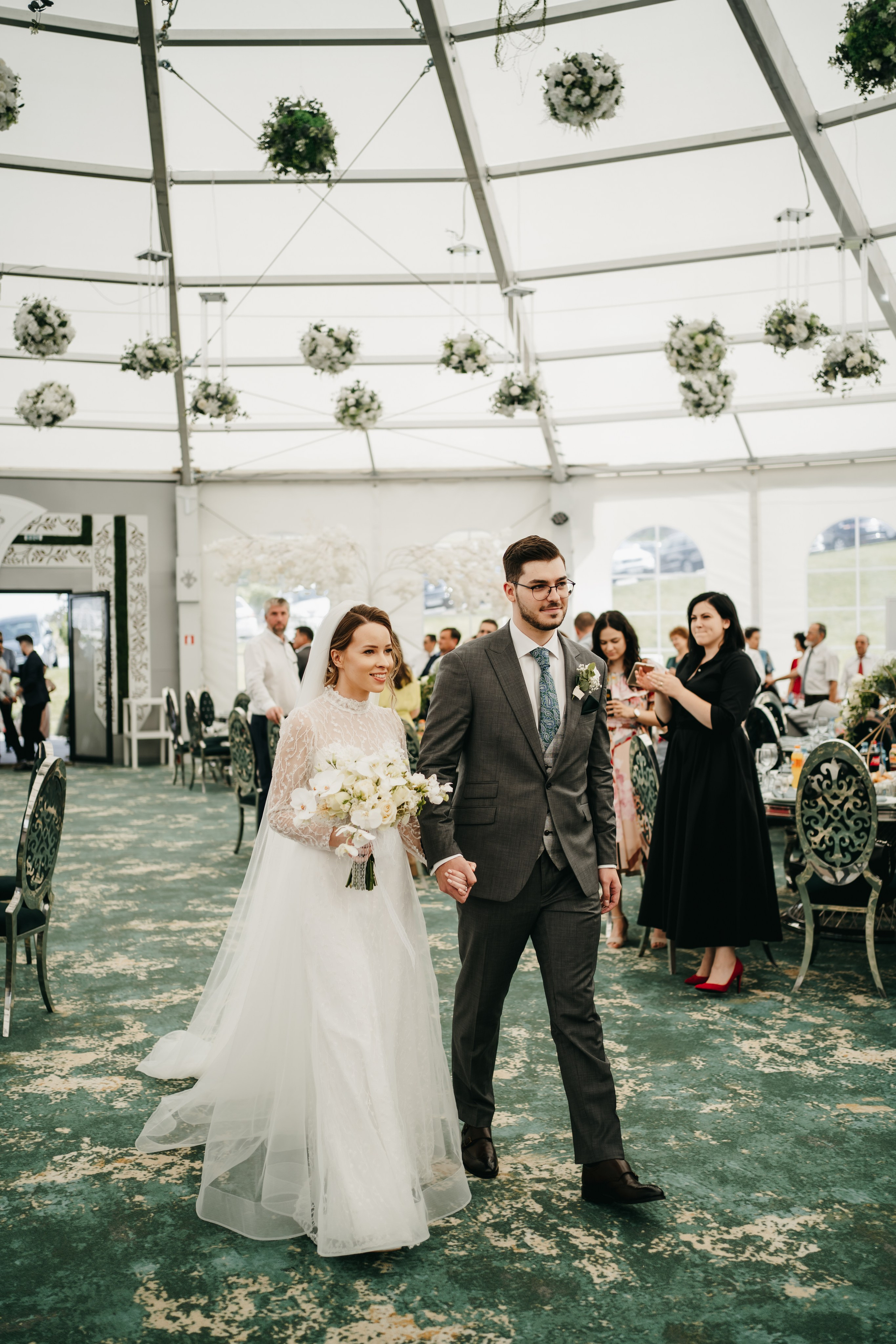 R & E. Fotograf Nunta Iasi - Hearts & Pictures