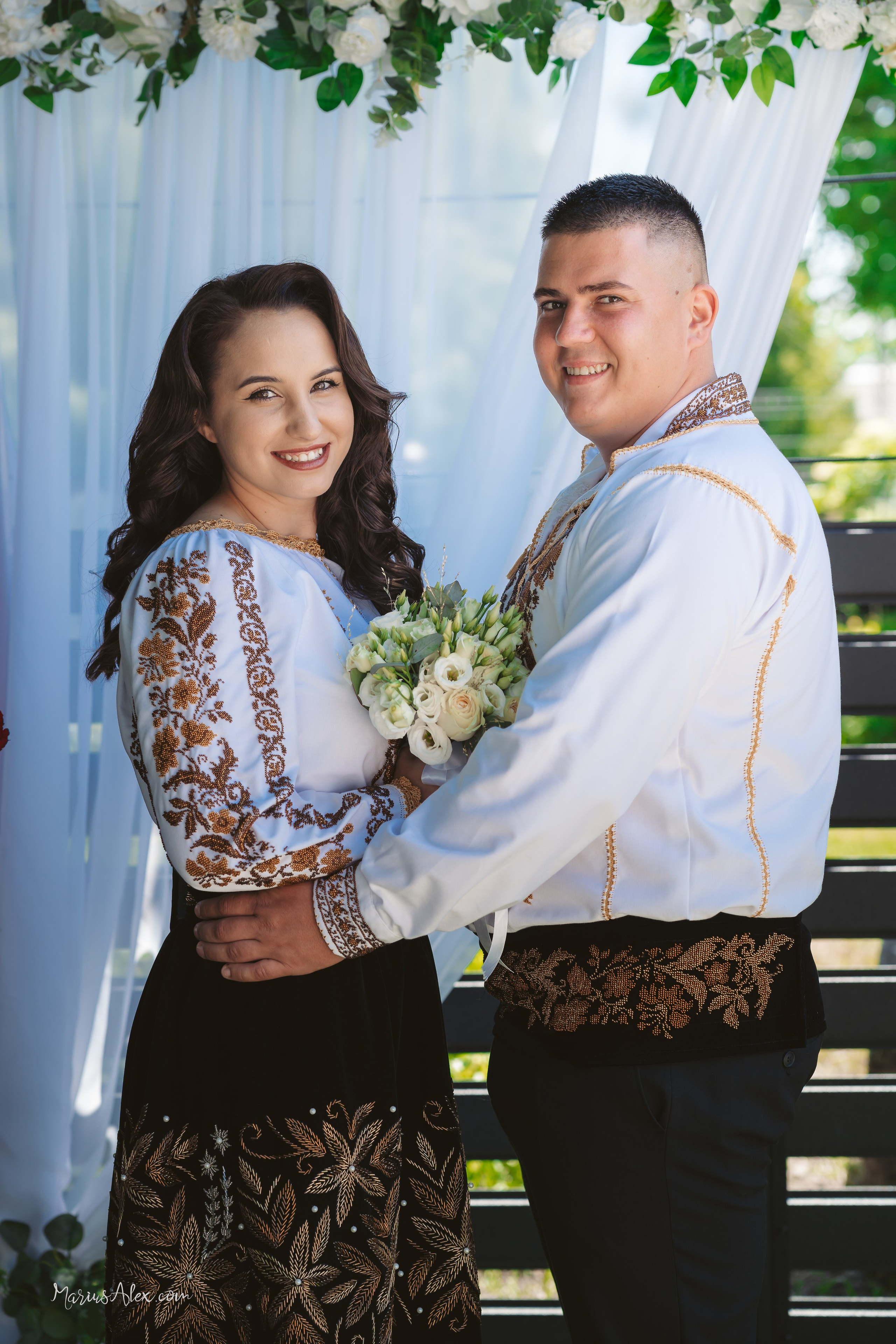 Ioana & Robert - Cununie civila și coroana mirilor. Marius Alex fotograf de eveniment si studio din Suceava