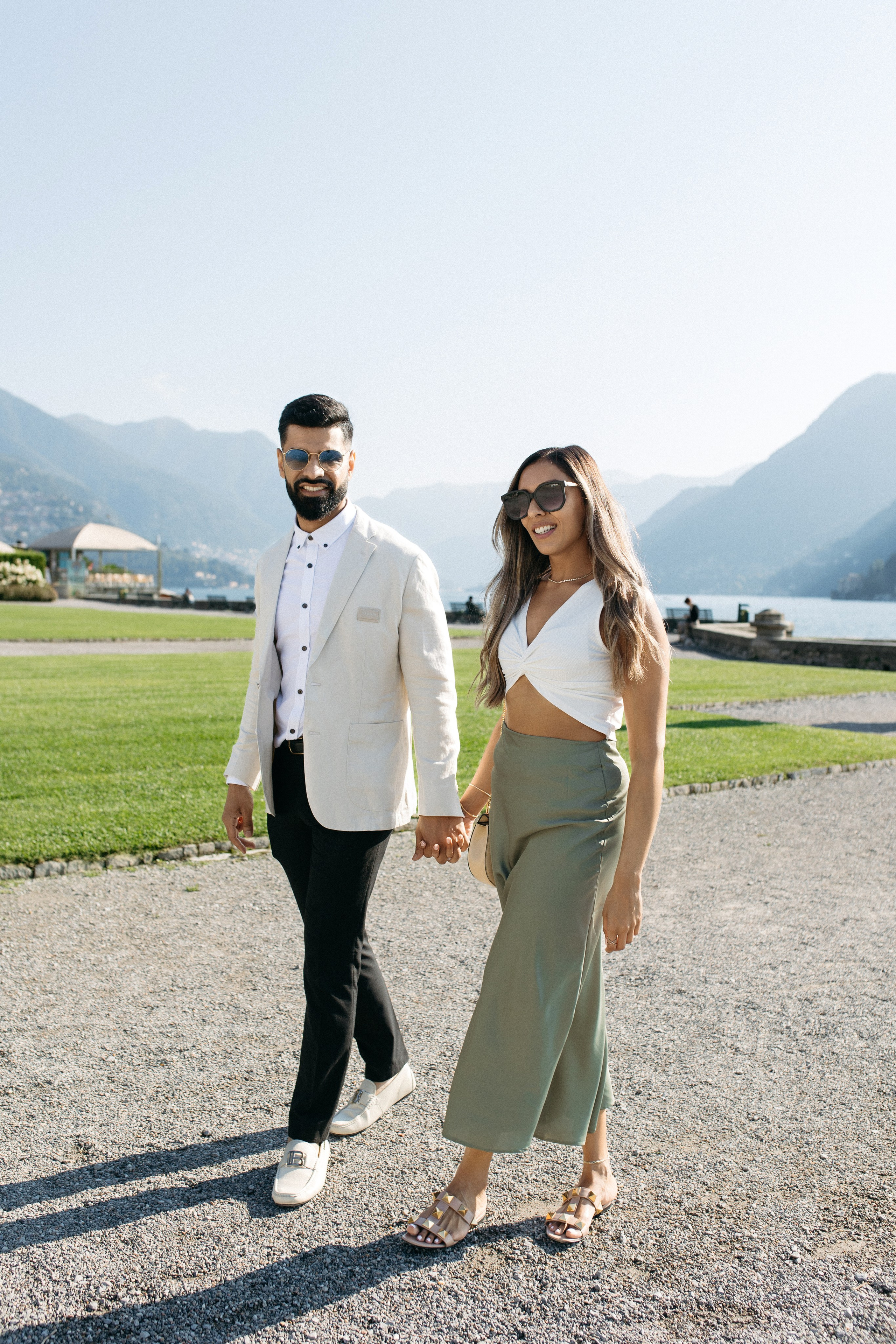 She said yes 💍. Wedding photographer in Italy