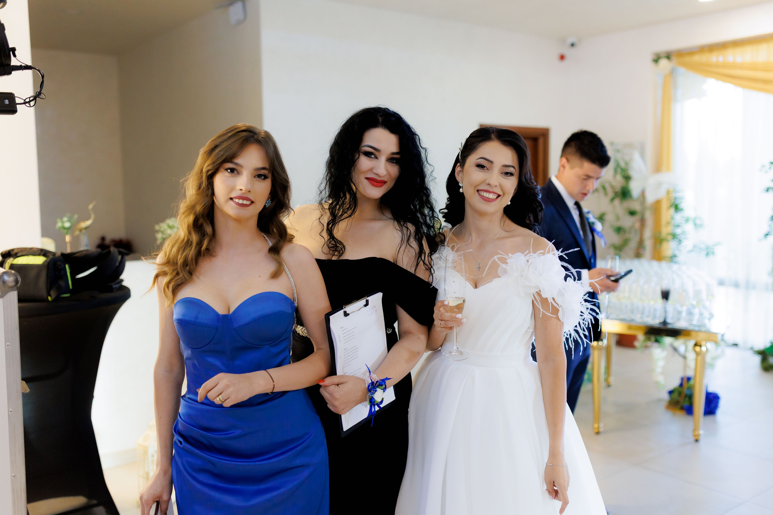 Loredana & Emilian – Ziua Nunții | Videografie - fotografie Botez Suceava, Iași, Botoșani. Servicii foto-video profesionale, pentru momente de neuitat