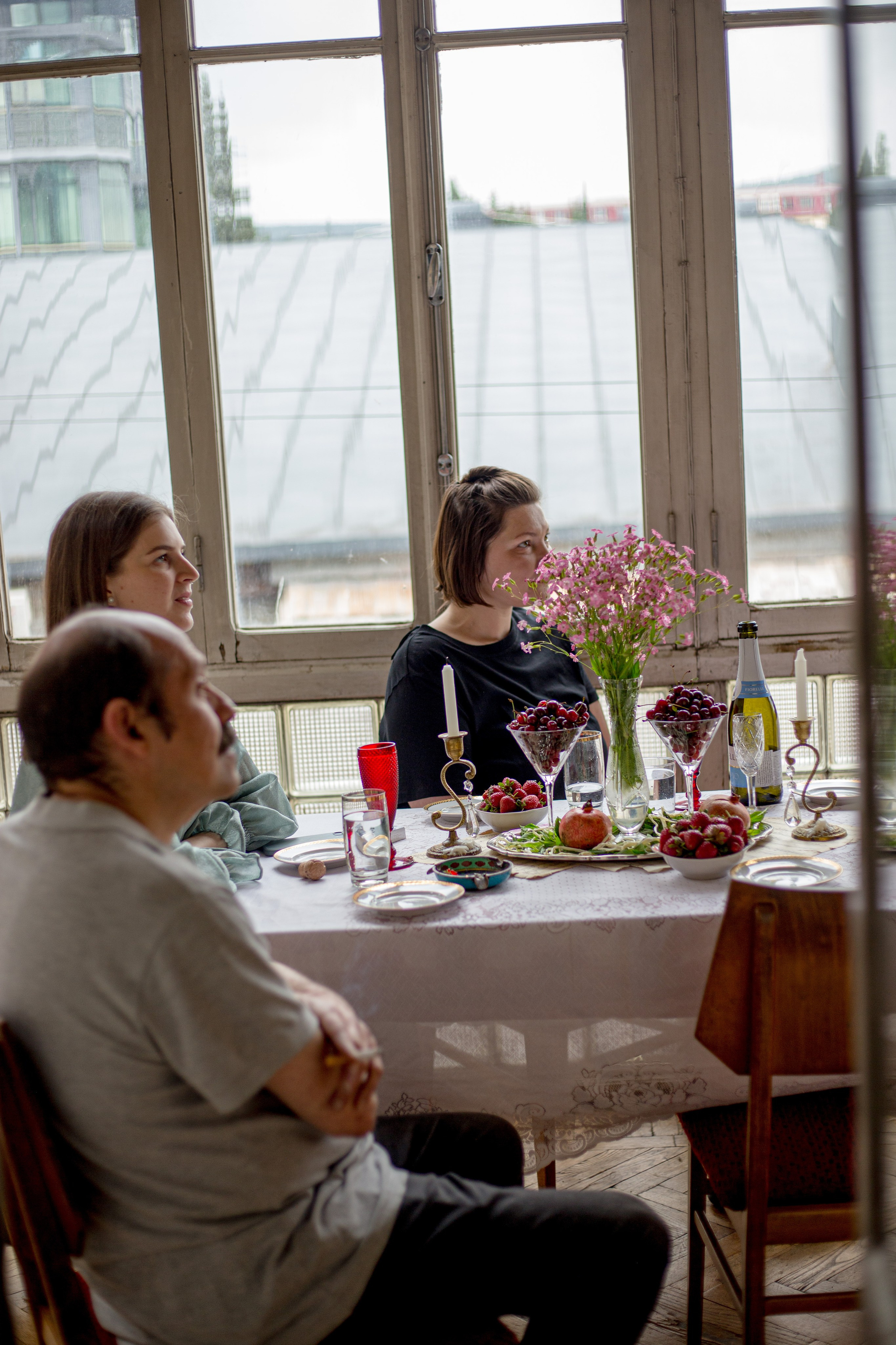 Shushabandi Breakfast. Lecture Pasha Rost. Art Photographer