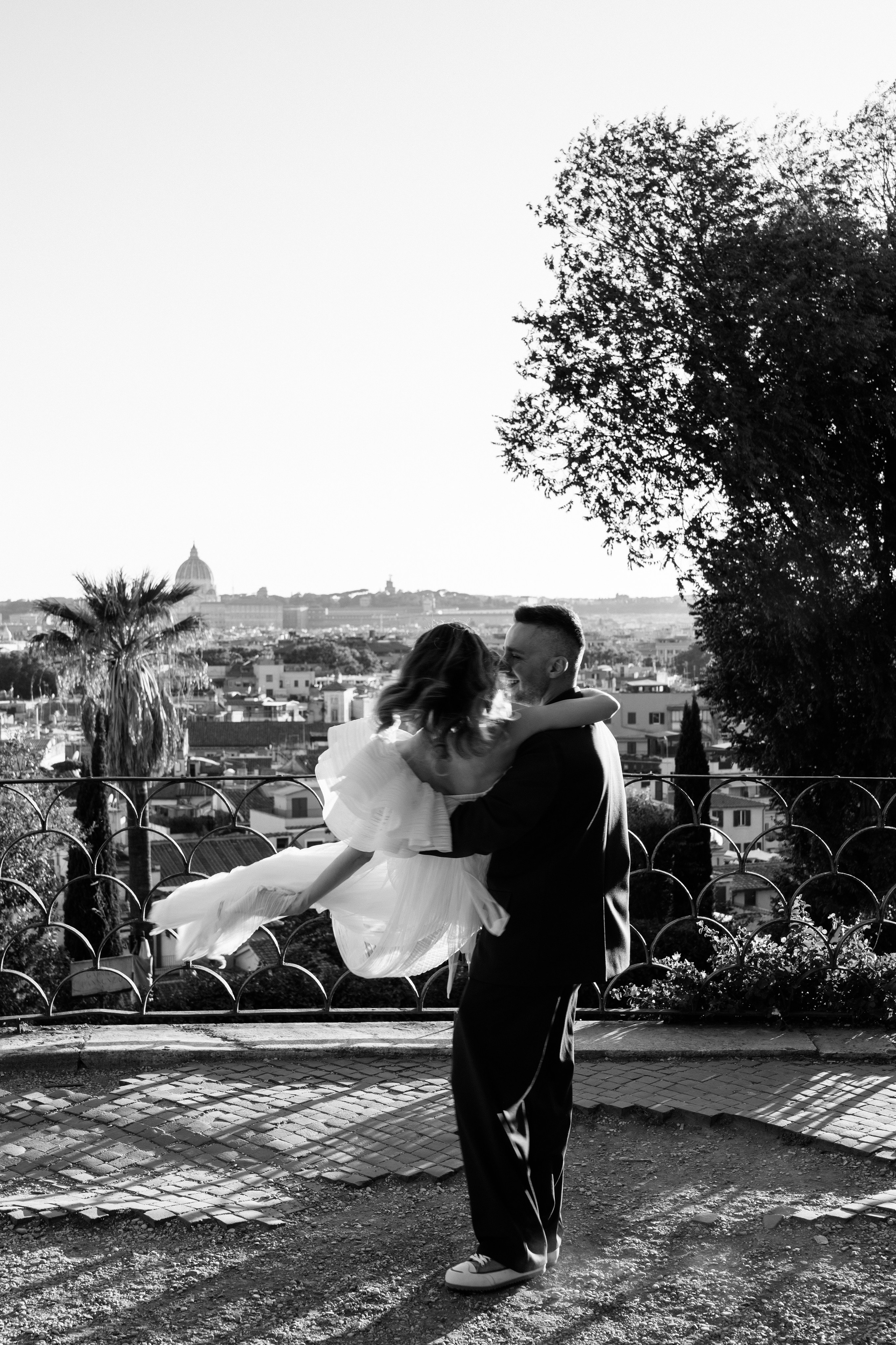 Wedding Photographer in Rome. Wedding Photographer Rome Tuscany Como Sicily Puglia Amalfy Italy- Oksana Savenchuk
