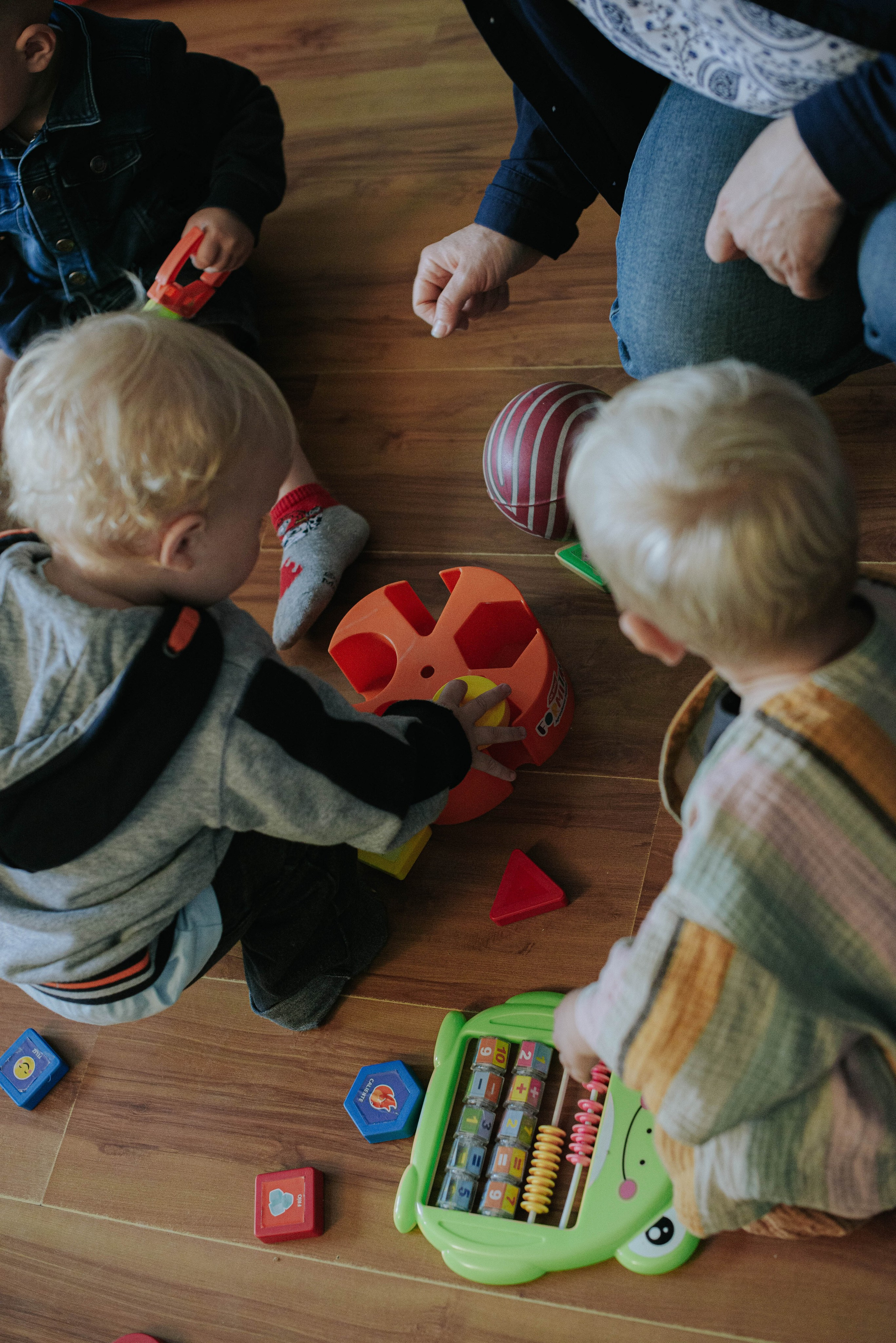 Children’s Book Club. Moydodyr. Photographer @elmirkami in the city of Buenos Aires