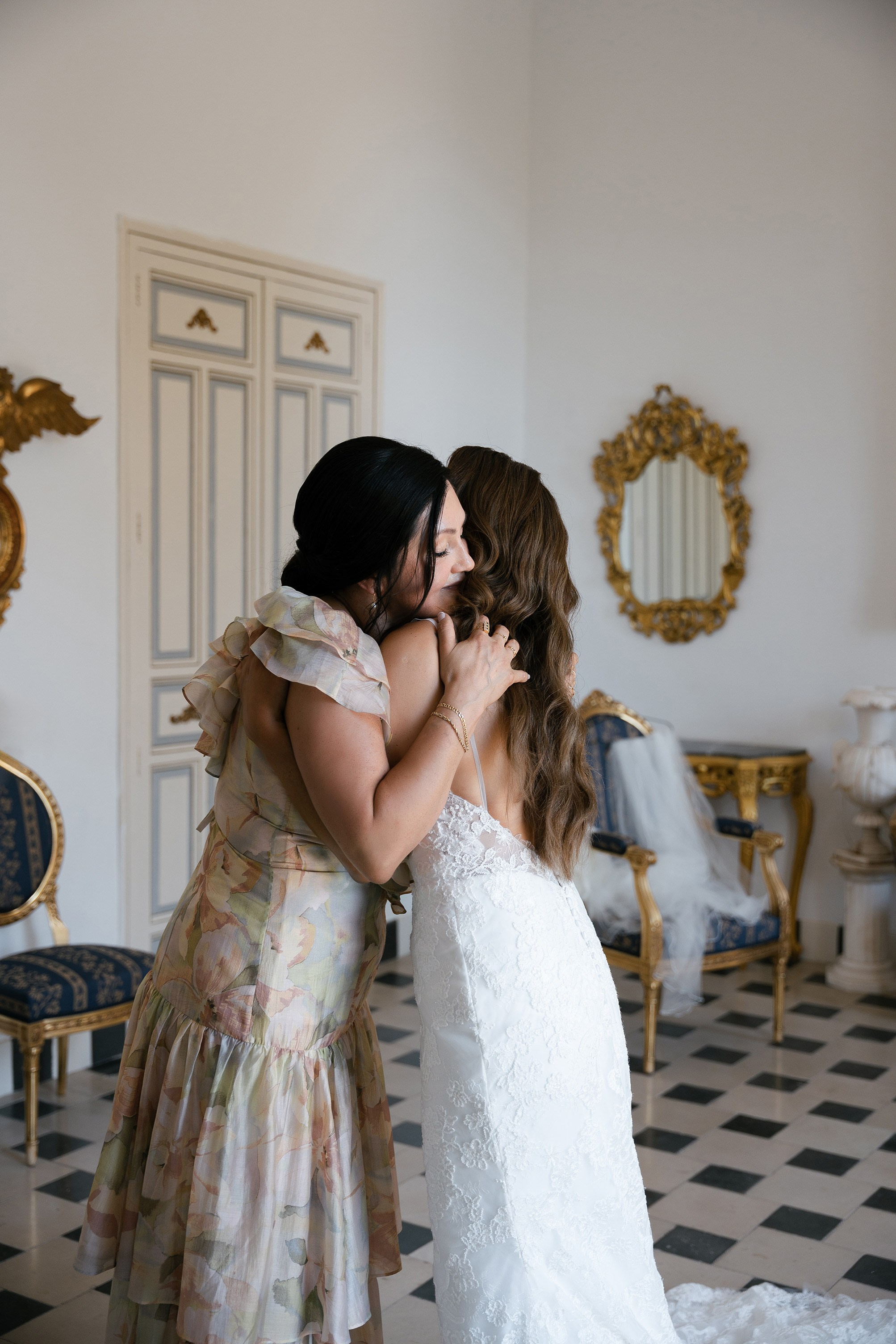 Laura and Henrik. Destination Wedding Photographers based in Spain