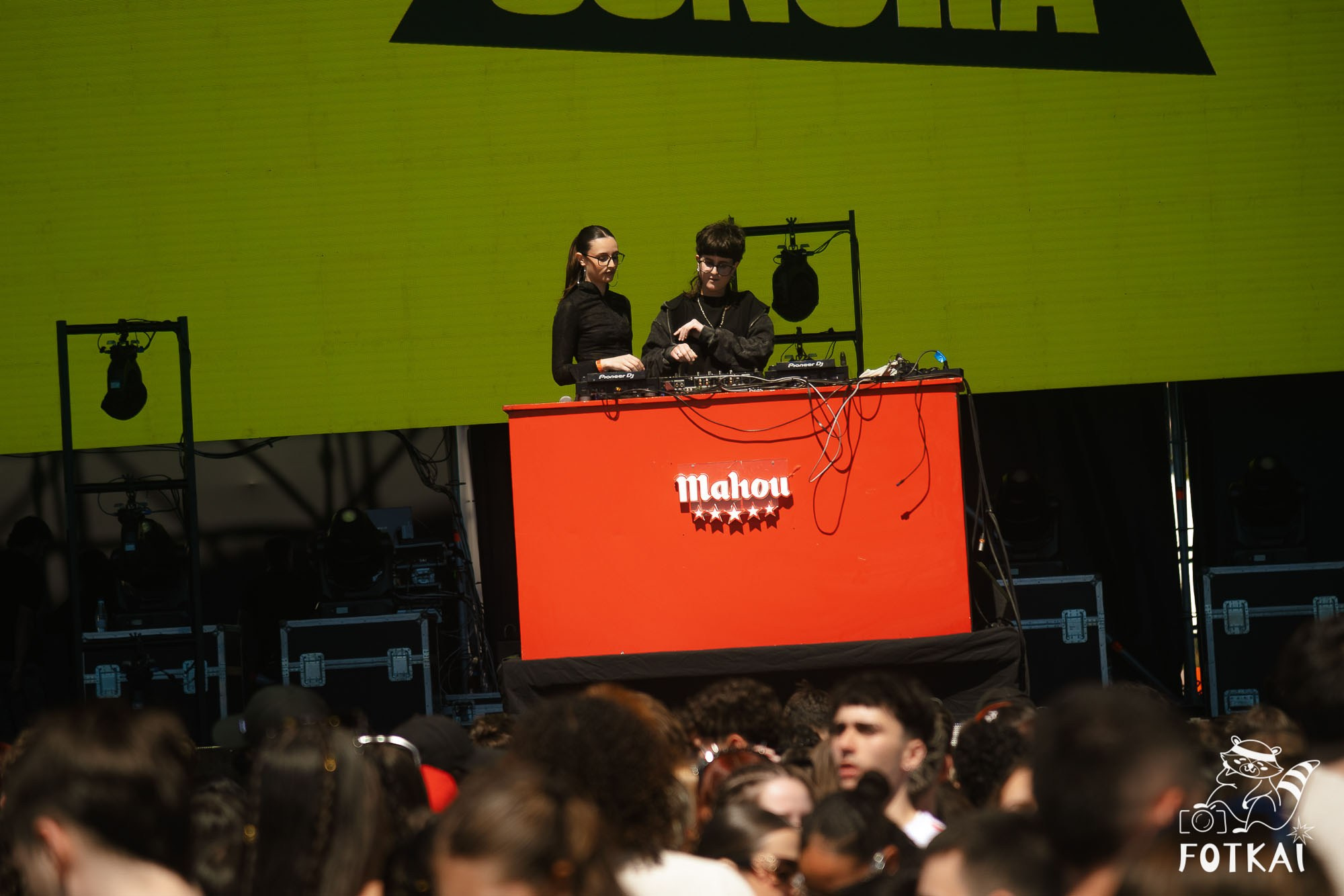 Costa Sonora 2026 Alicante Day 1 Photos — Find Yourself, Friends and Festival Crowd | FOTKAI