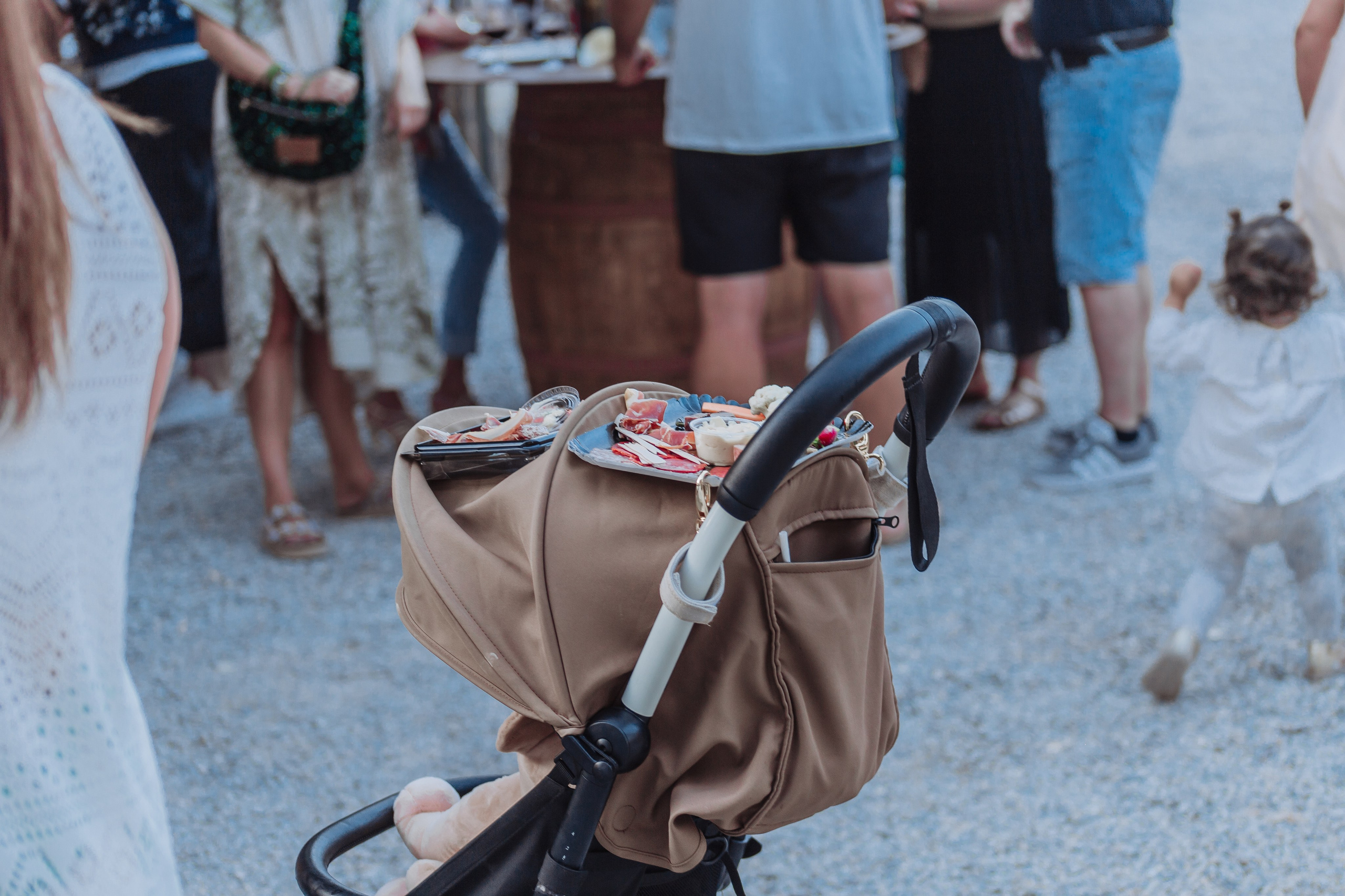 Reportage de fête au Château Prat de Cest. Professional Photographer in France | Poitiers, Tours & Châtellerault | Portrait, Family, Corporate & Wedding Photography