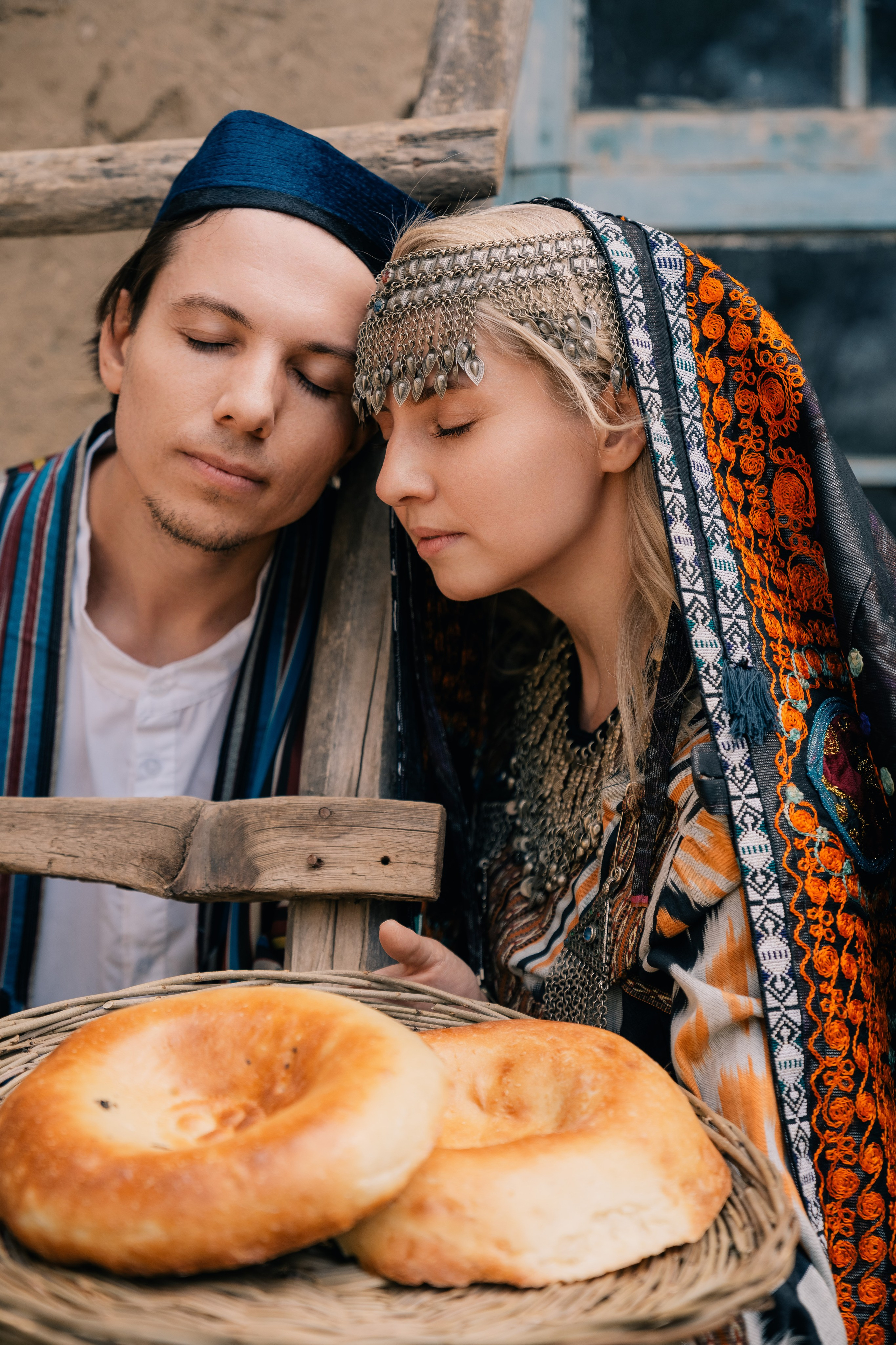 Destination-съёмка в горах Узбекистана, love-story пары.