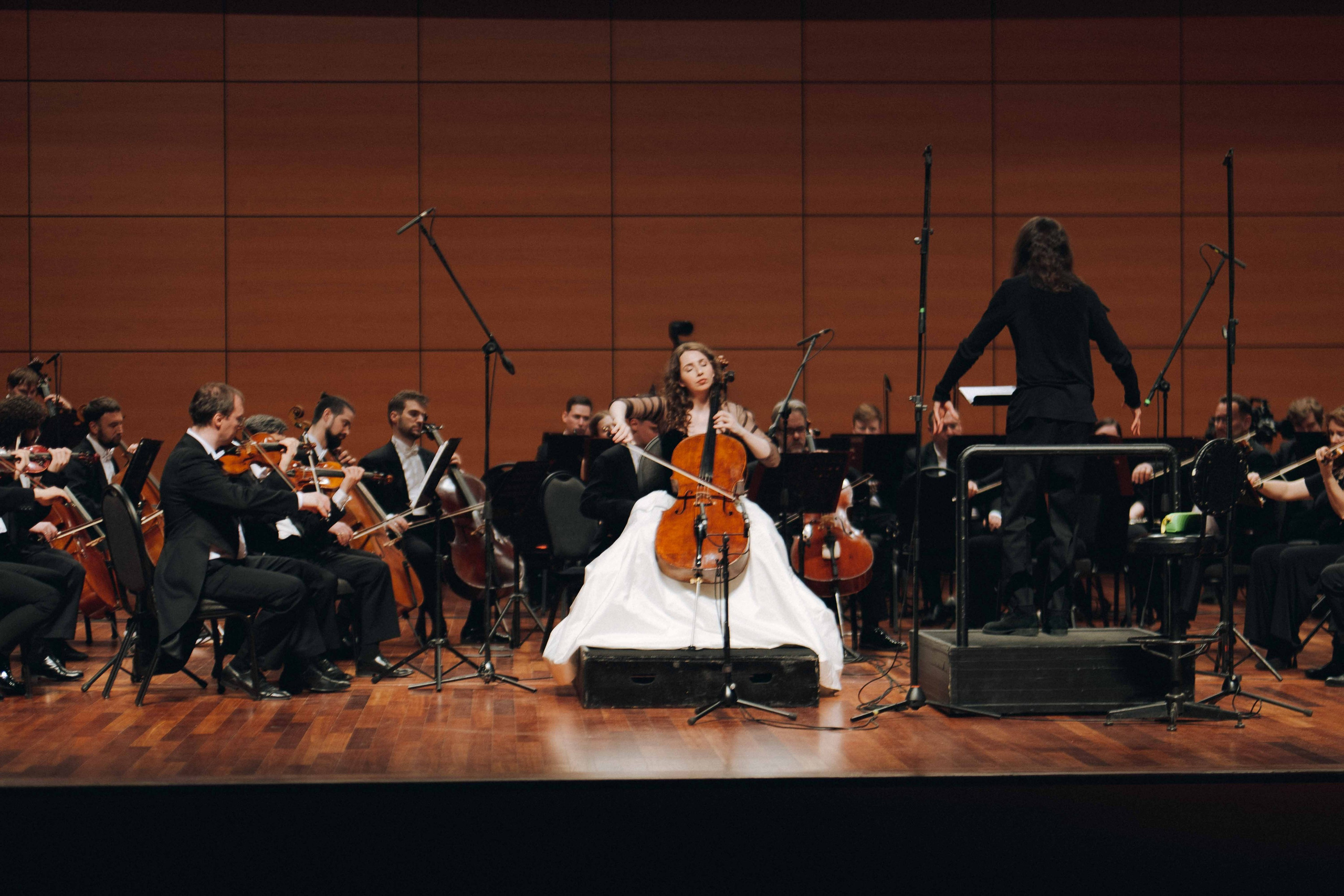 The Tchaikovsky Academic Grand Symphony Orchestra in Istanbul. Wedding&Event photographer Ismail Rzayev in Baku