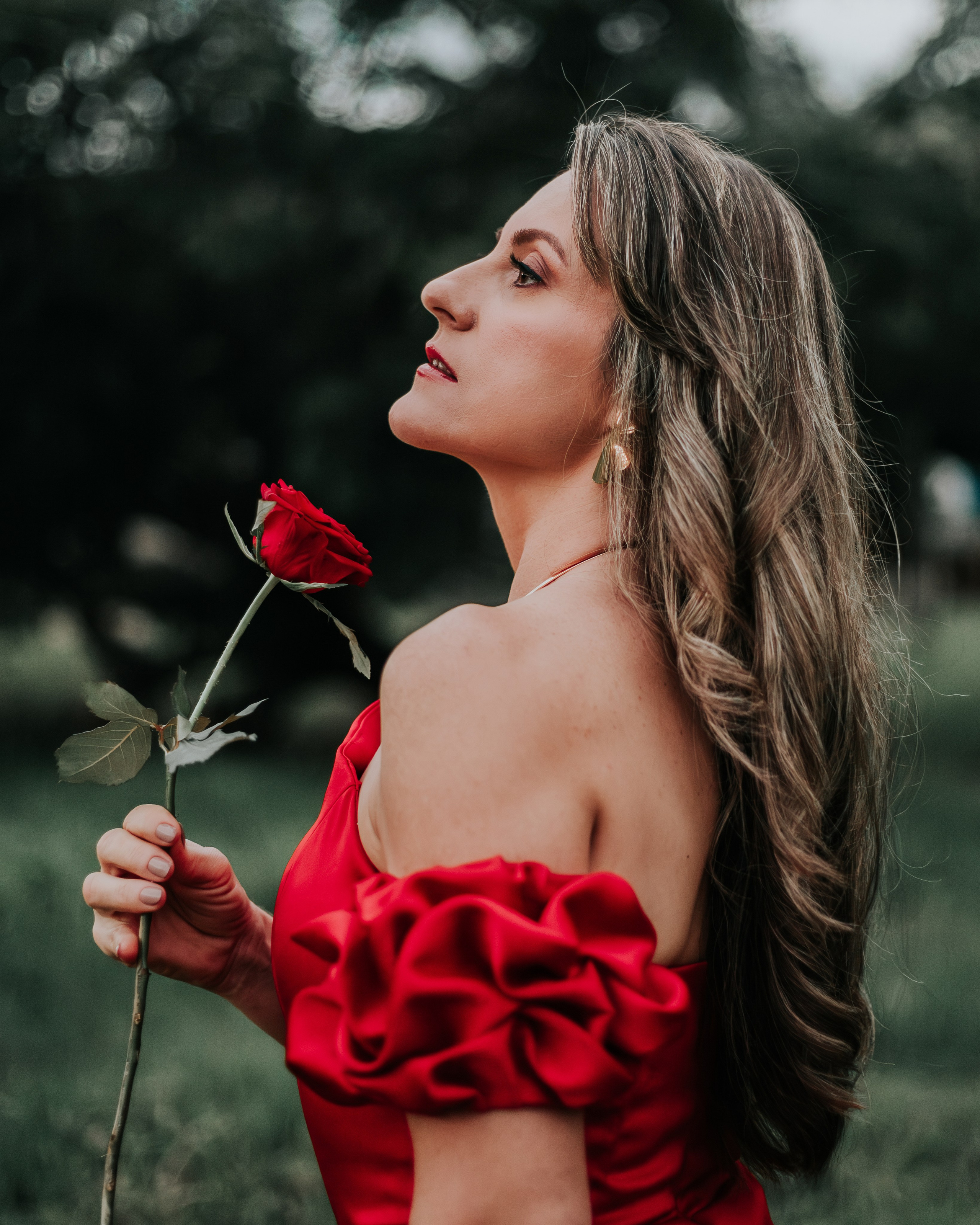 2024 | Mirella — Externo. Denis Damasceno | Fotografia