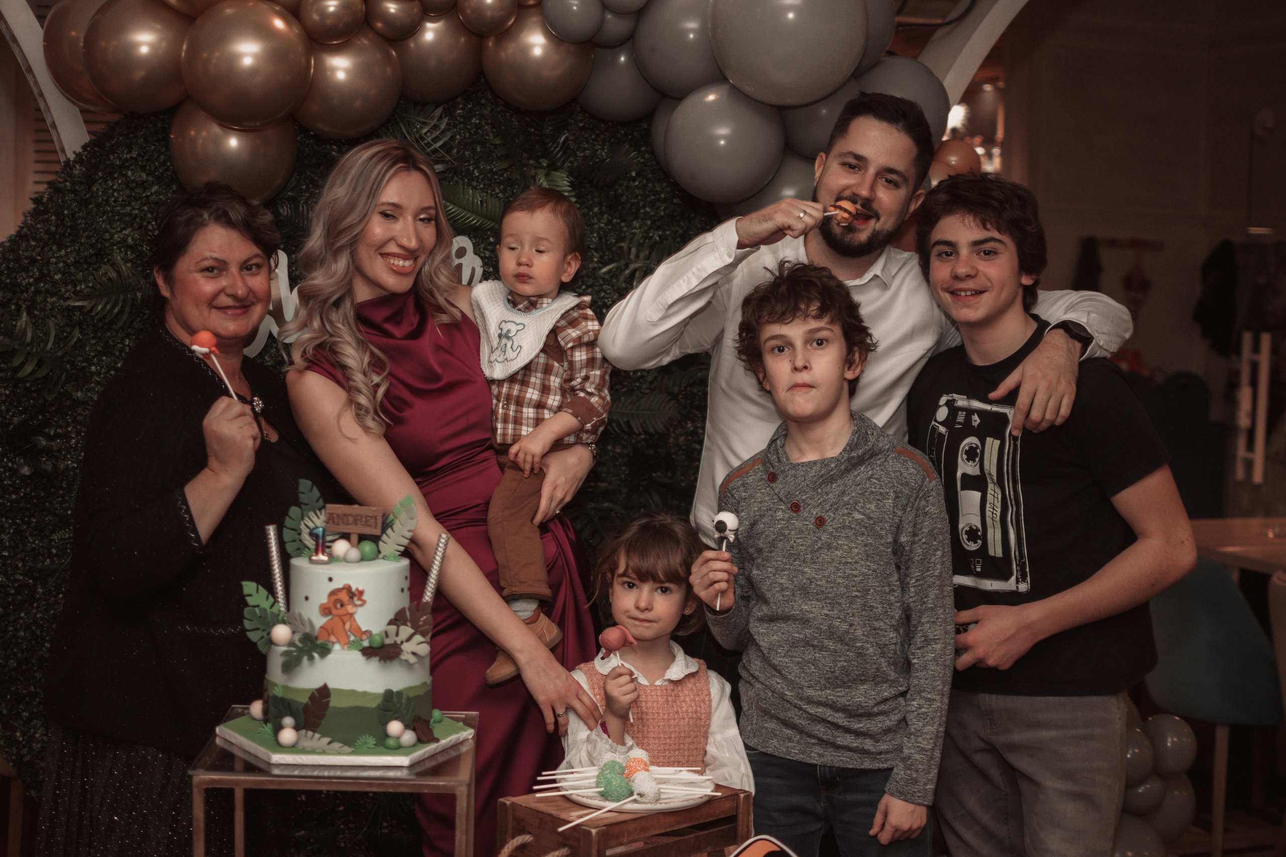 Andrej, krštenje i rođendan. BambinaaPhotography