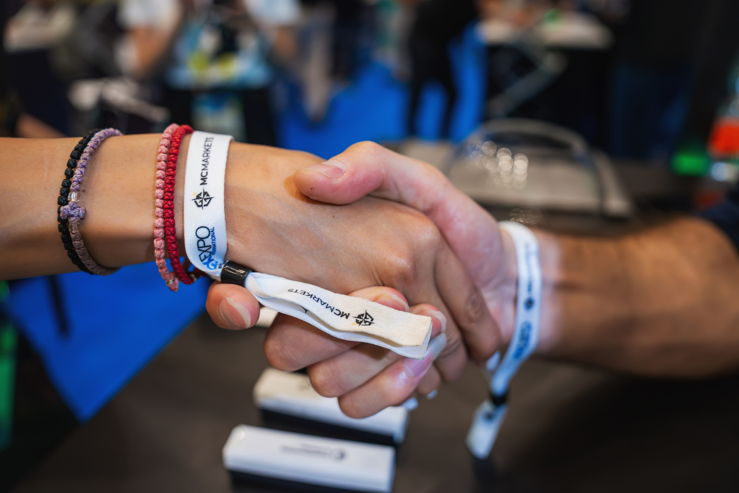 Видеосъемка конференций и форумов на Кипре. Фото и видео съёмка на Кипре. Съемка мероприятий и рекламы в Лимасоле Никосии и Пафосе