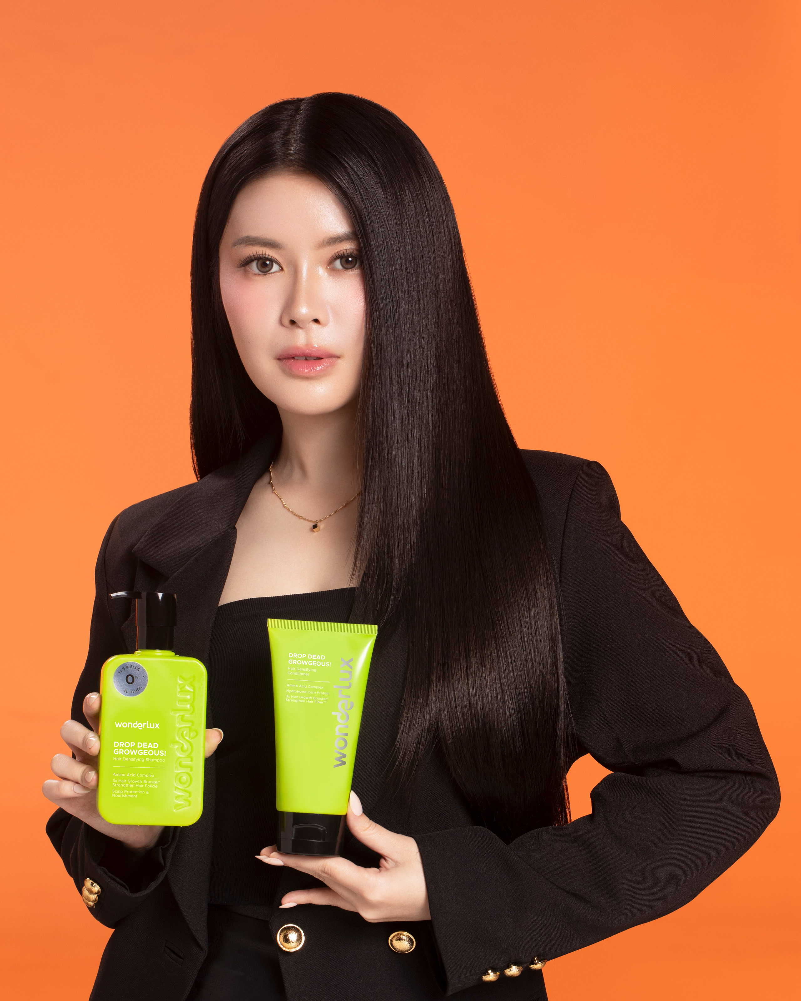 For Wonderlux. Production: @met_studio | Retouch @retouch.jngmariia