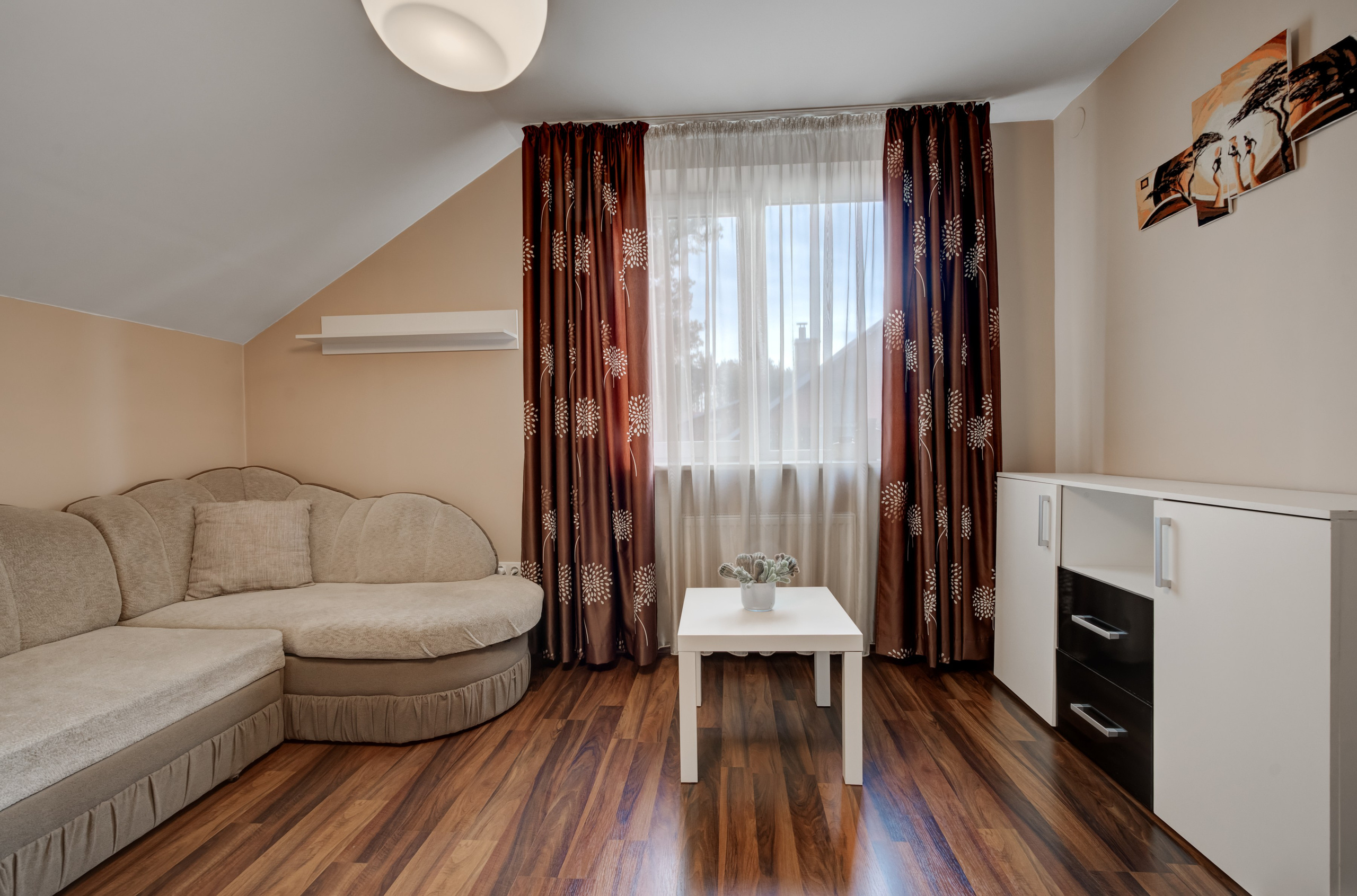 Korių g. 34, Vilnius. Elina Sapiega fotografė Vilniuje