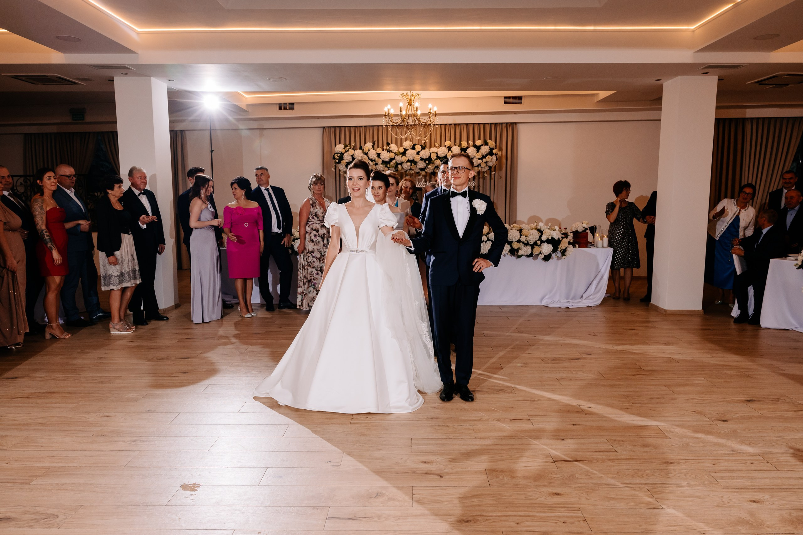 Wiki ♡ Przemek. Fotograf Ślubny Warszawa - Sesje Biznesowe Rodzinne Eventy