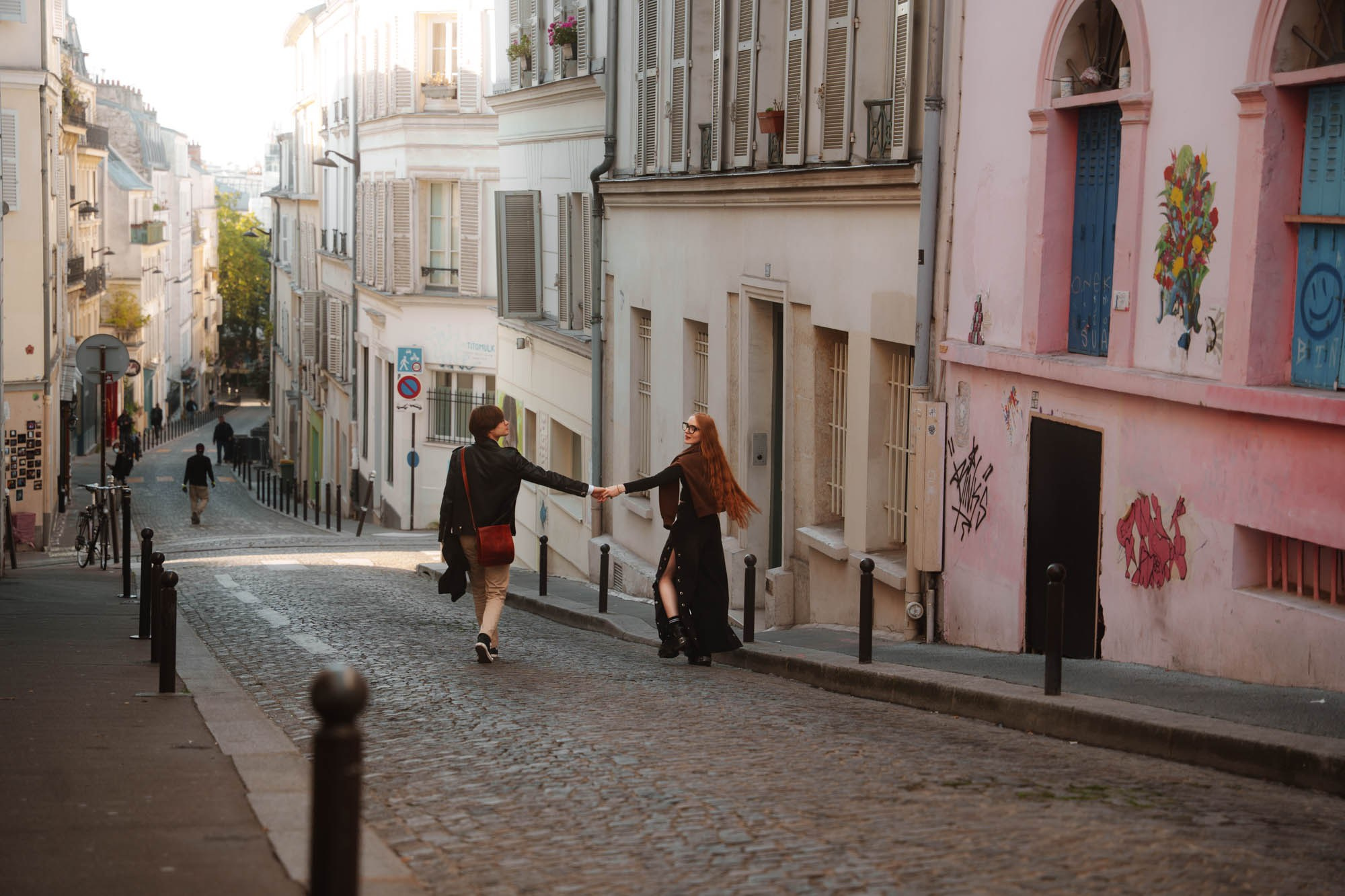 Montmartre Couple Photoshoot in Paris. Paris photographer — Polina Osipova
