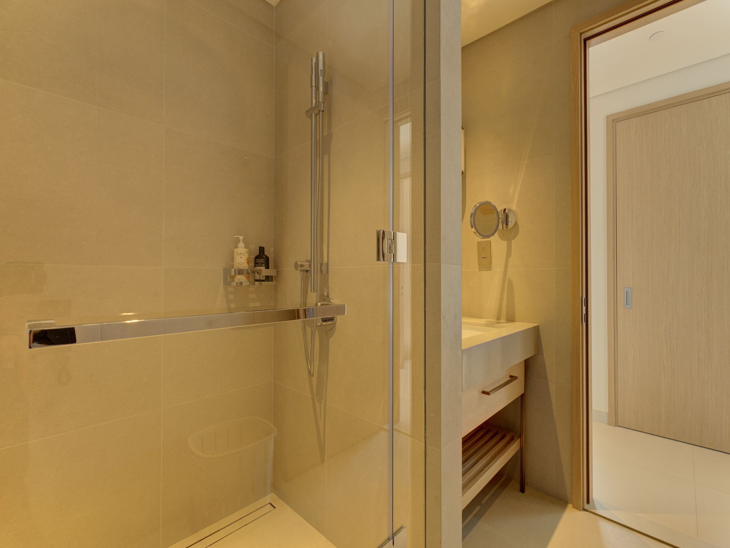 Vida Dubai Mall. Zakhar Leshkov Photo