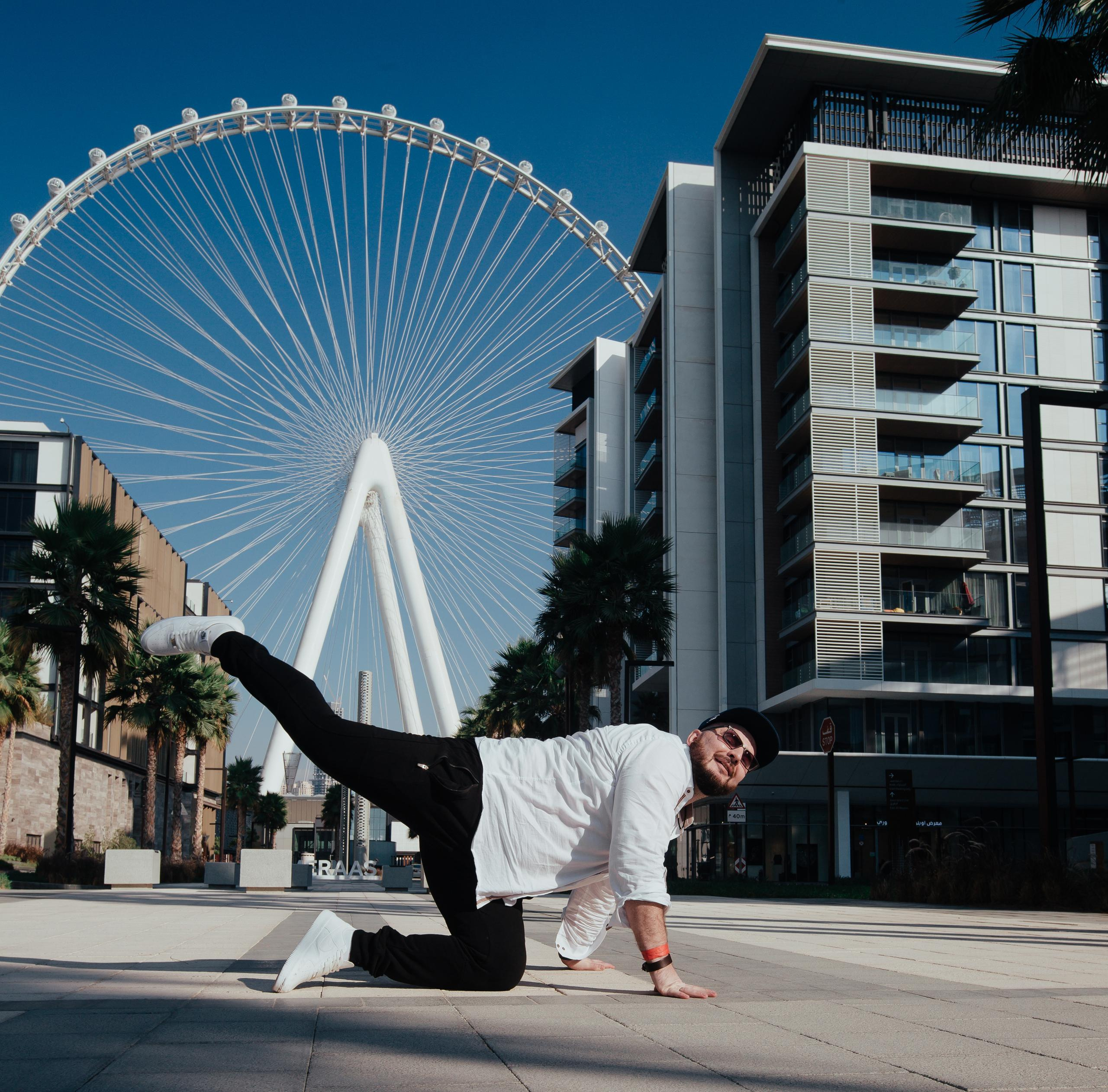 Пожалуйста отметьте меня @photographer_gromov. Photographer in Dubai Dmitry Gromov