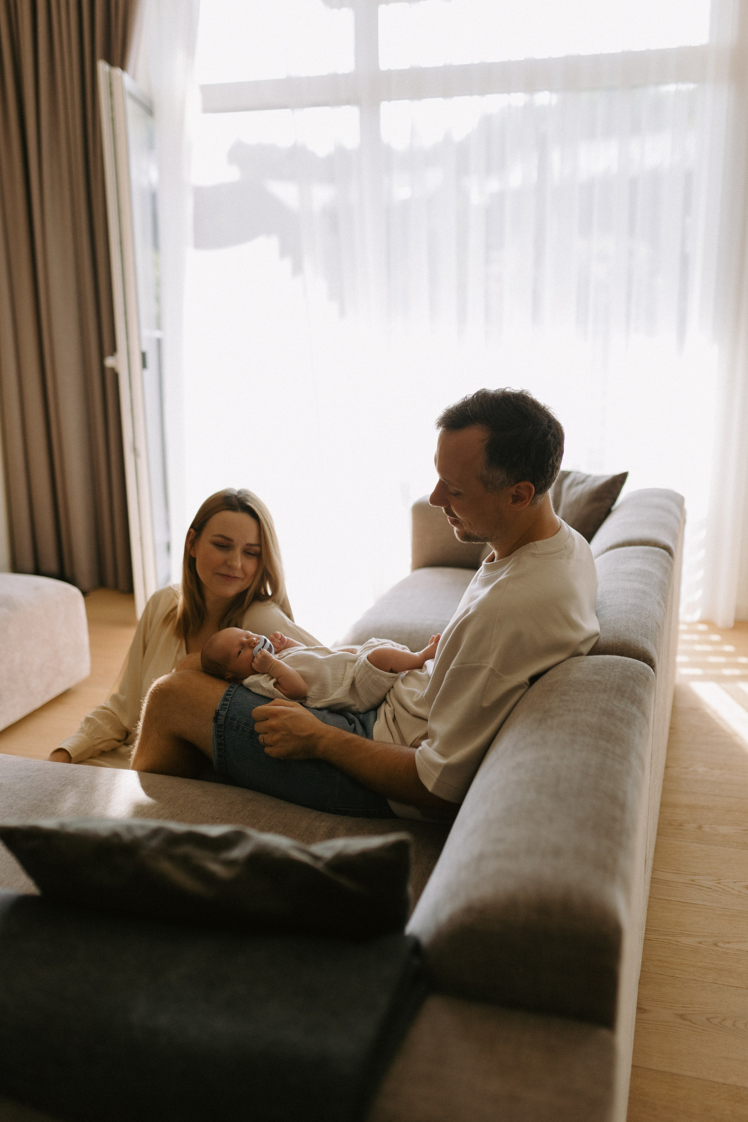 Lifestyle newborn fotosesija | HOME. Vestuvių ir šeimų fotografė Lena Bondarenko / belove photo