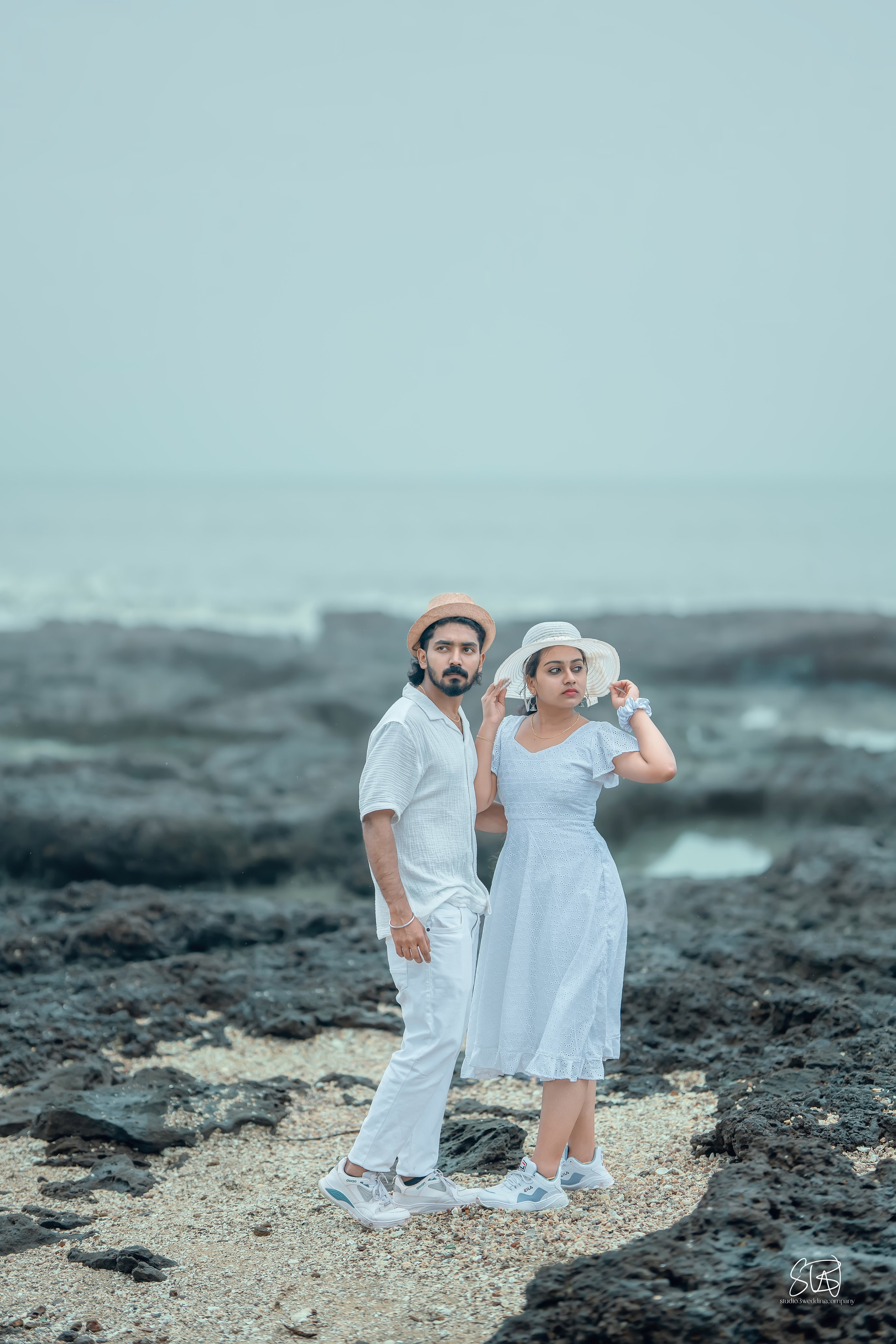 ARUN & REHNA BEACH PREWEDDING. STUDIO3WEDDINGCOMPANY