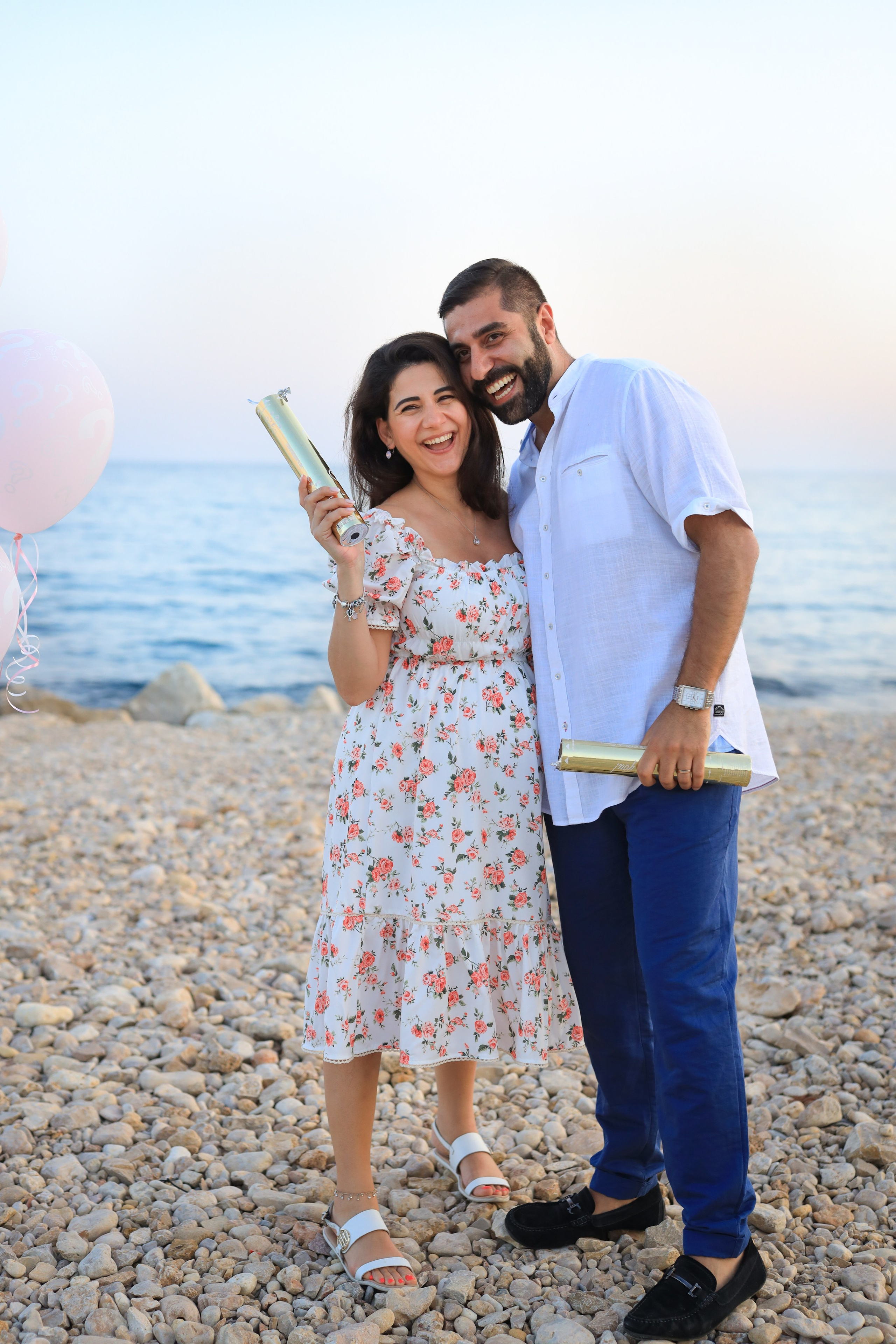 Gender party. Wedding and family photographer in Altea, Valencia, Alicante, Benidorm