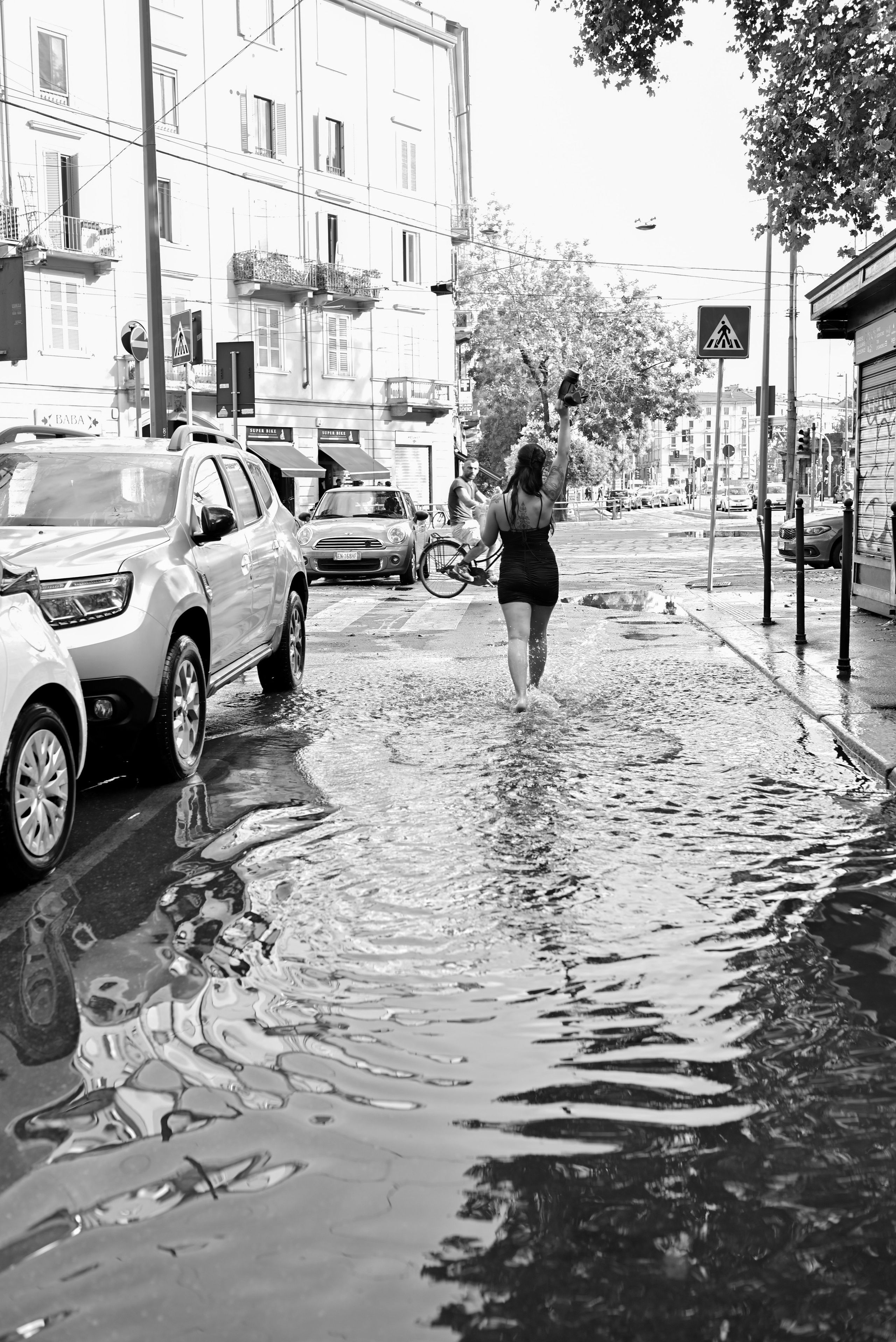 Scatti per far andare l’acqua di traverso all’ex