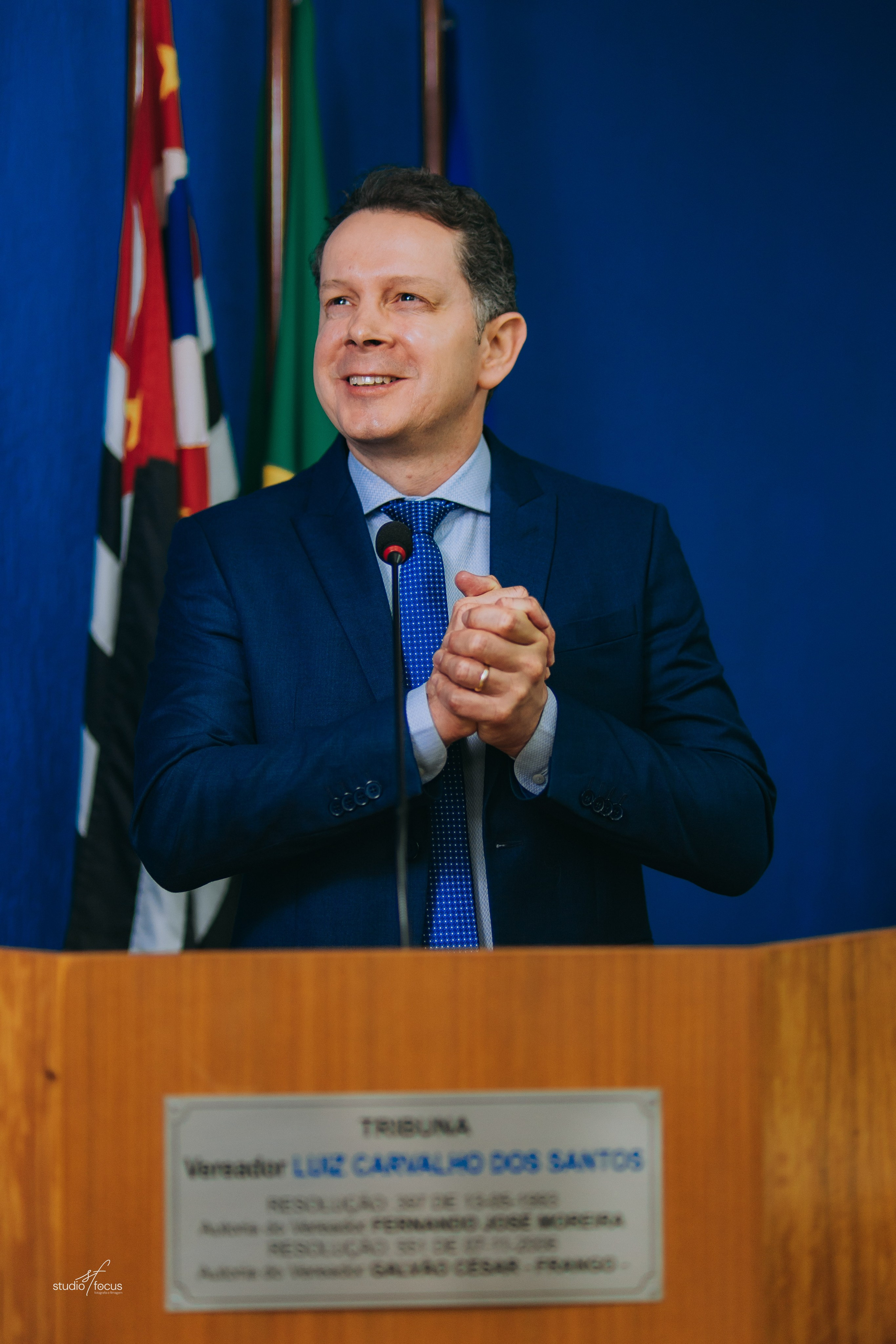 Corporativo/Politico