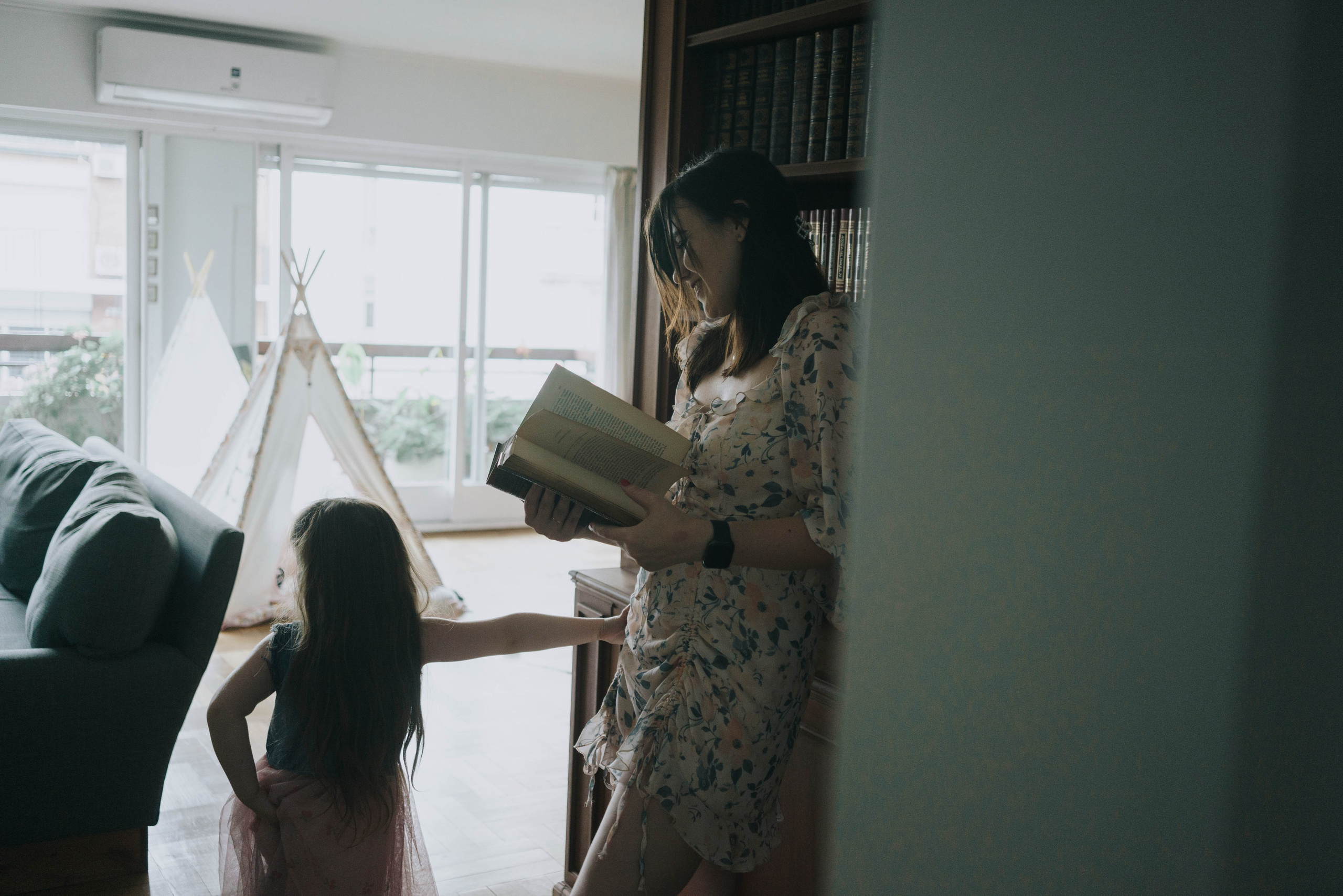 Family photo shoot. Buenos Aires. Photographer @elmirkami in the city of Buenos Aires