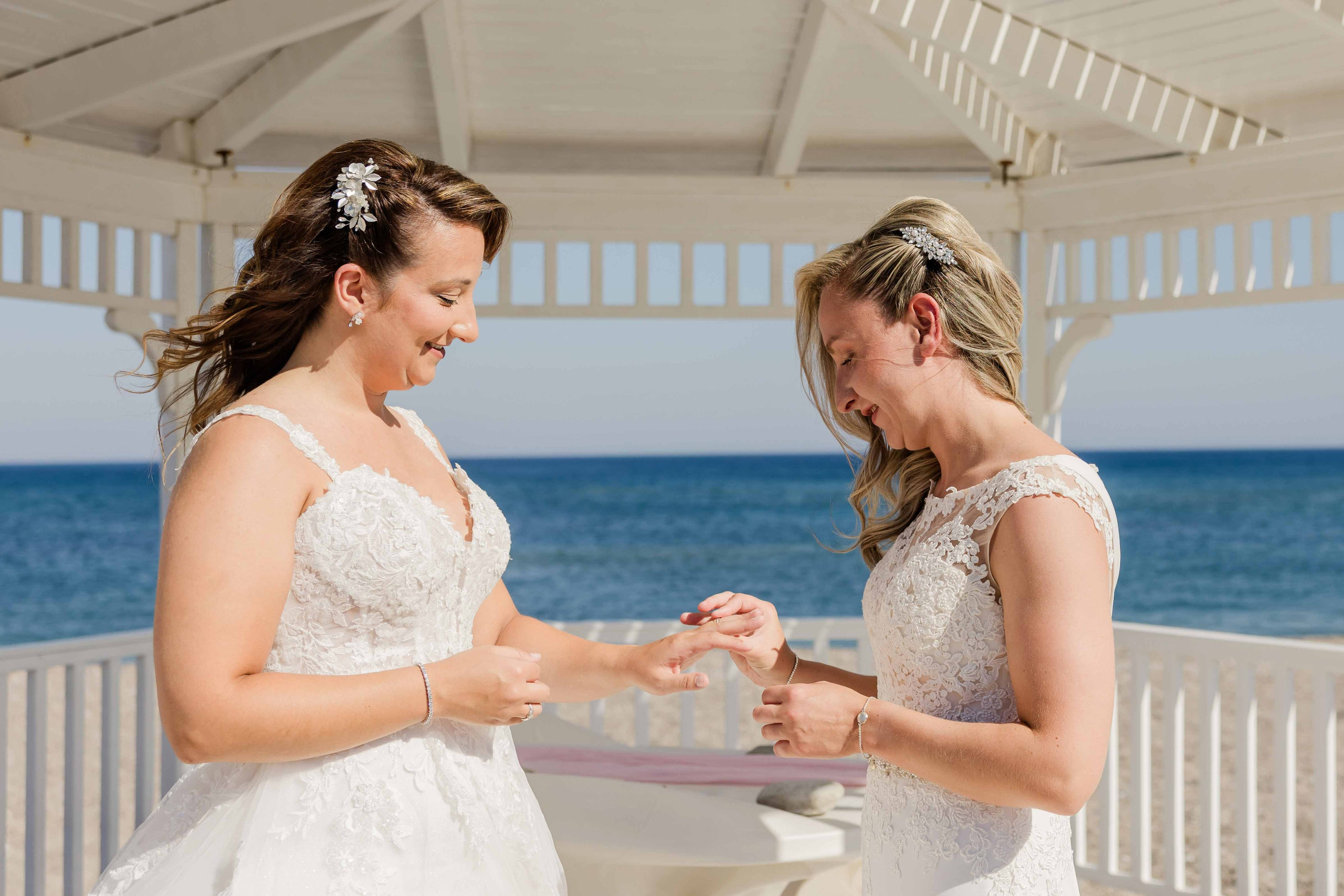 | Carly & Eimer |. Photography in Rhodes