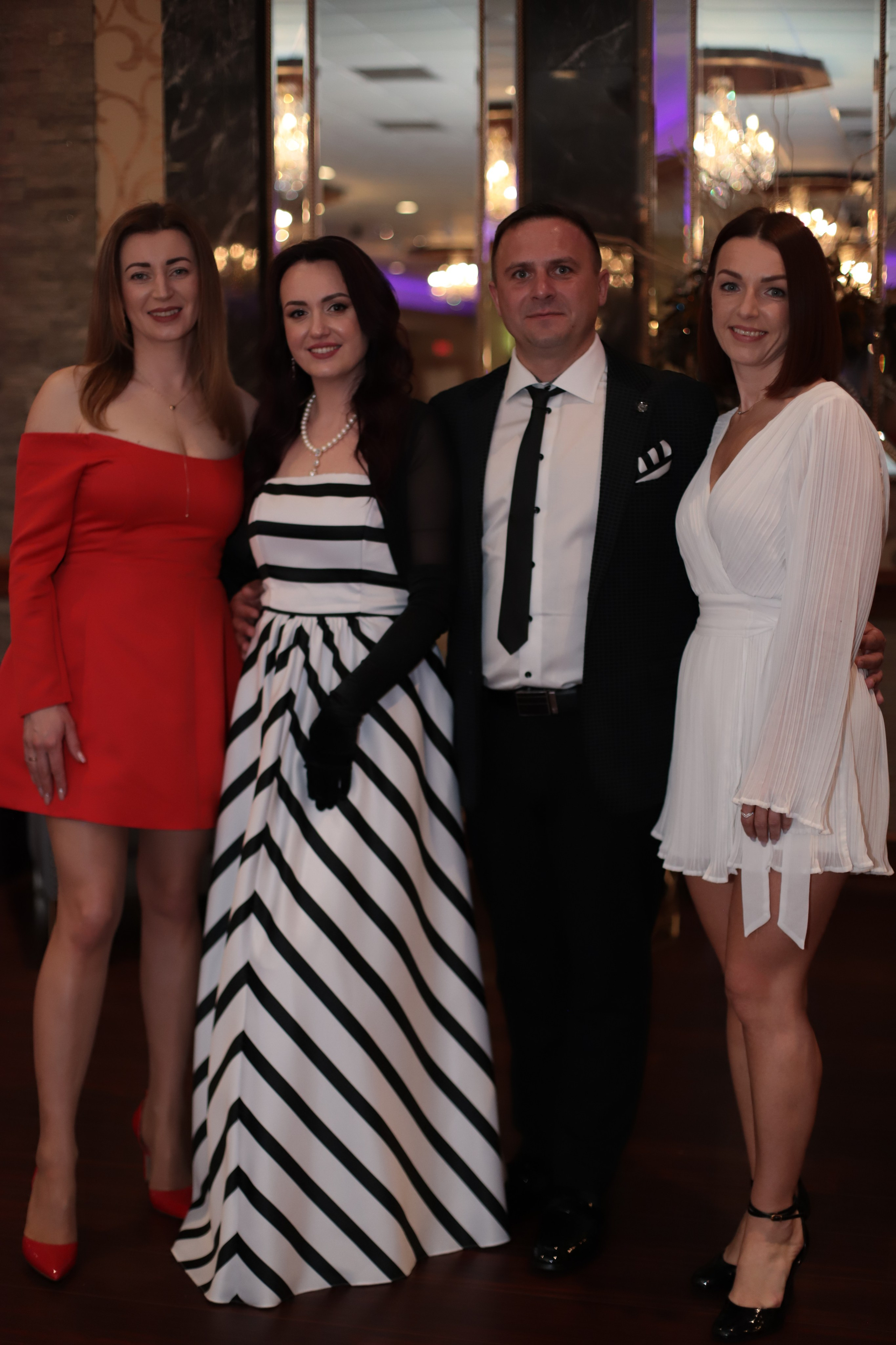 Volodimir HB. VALERIIA VIUNOVA individual shooting\love story\event\brand