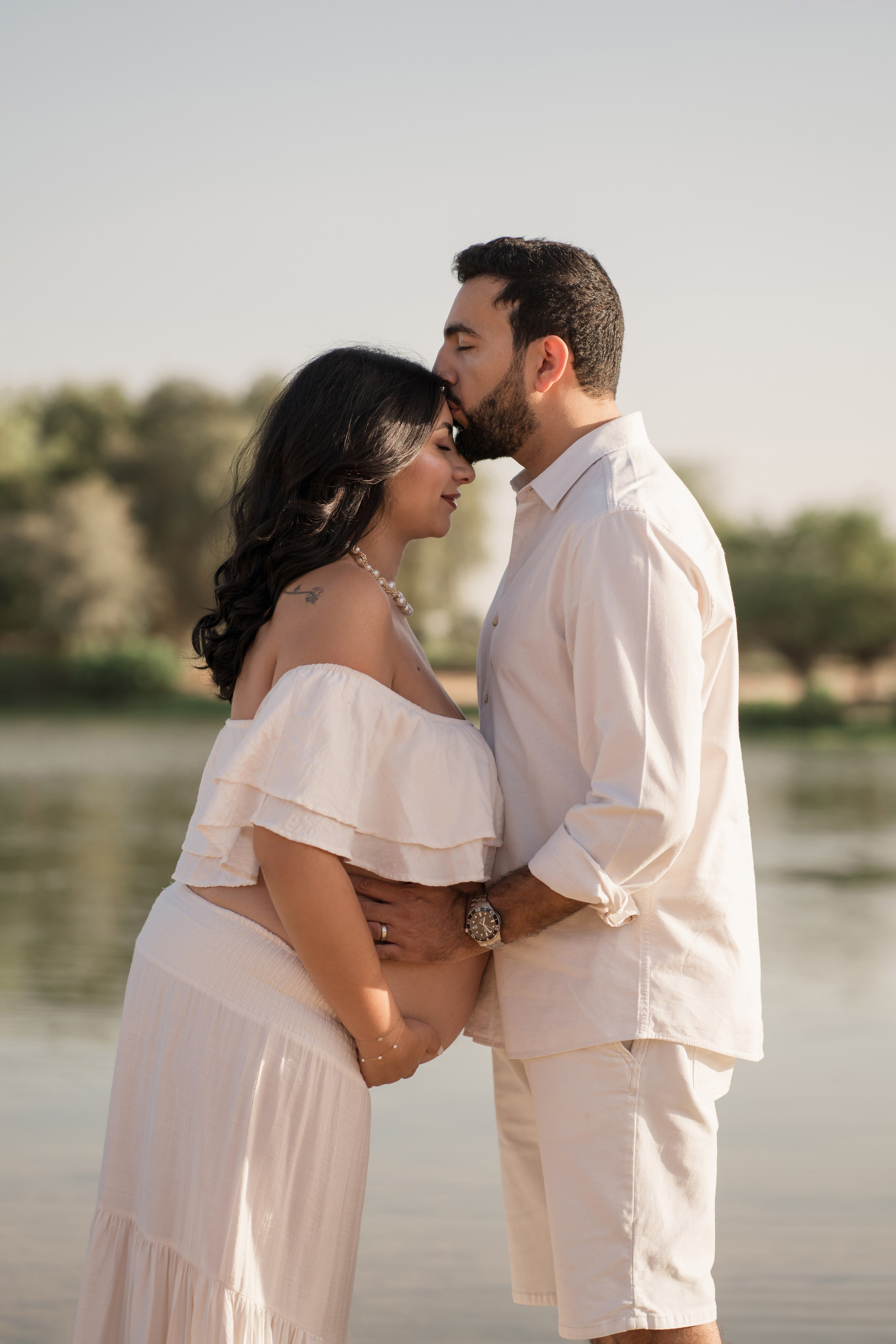 Sunrise by the lake. Angela Iakovleva — Family Photographer in Dubai