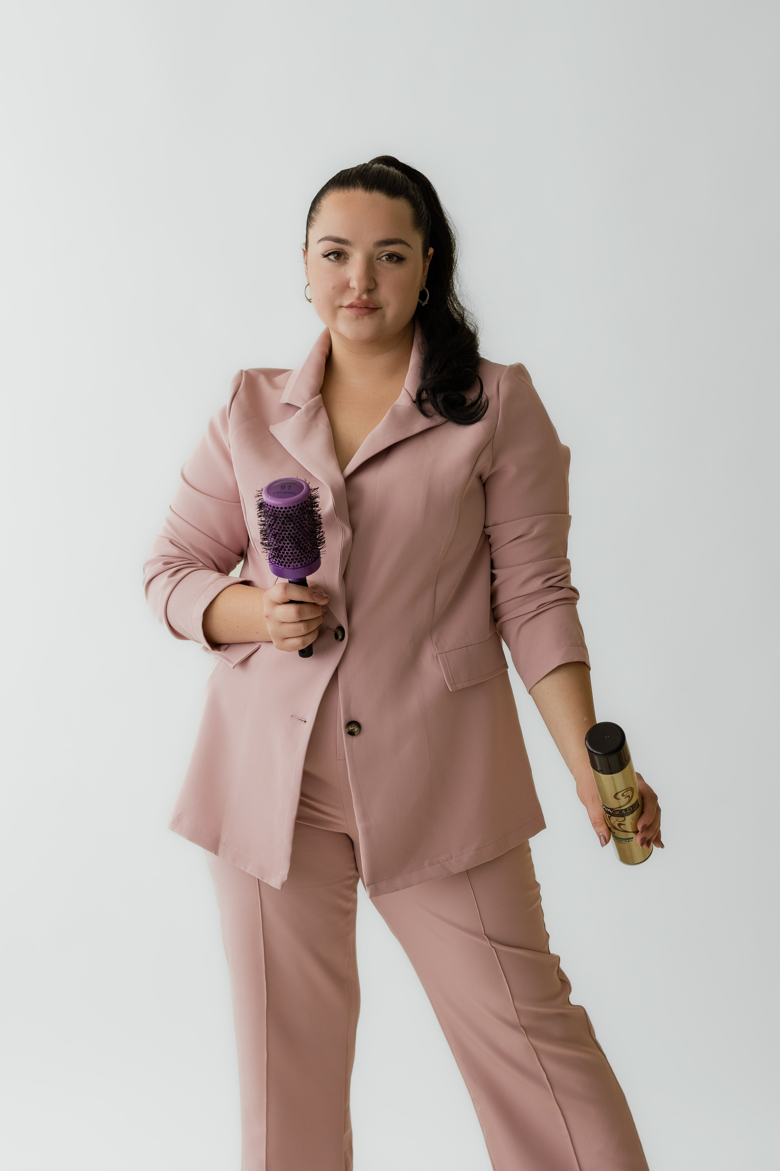 Viktorijos asmeninė, profesinė fotosesija fotostudijoje Marijampolėje