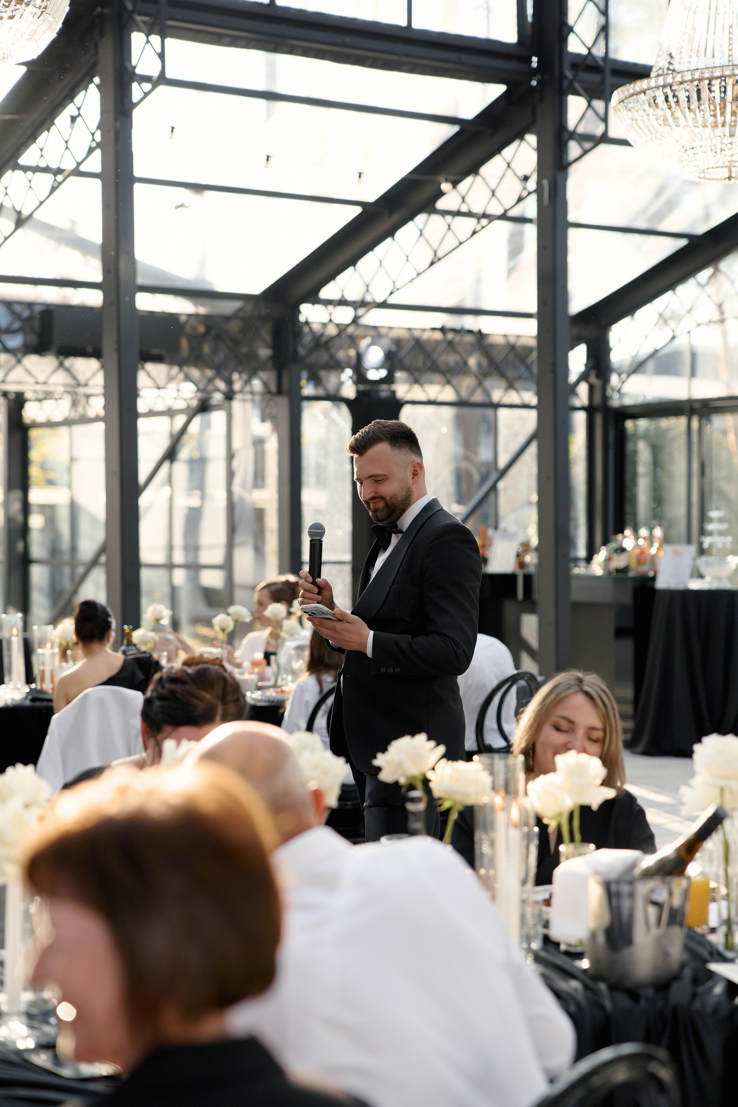 Natalia & Roman. Dworek przy lesie. Fotograf ślubny i rodzinny w Krakowie Yana Klymova