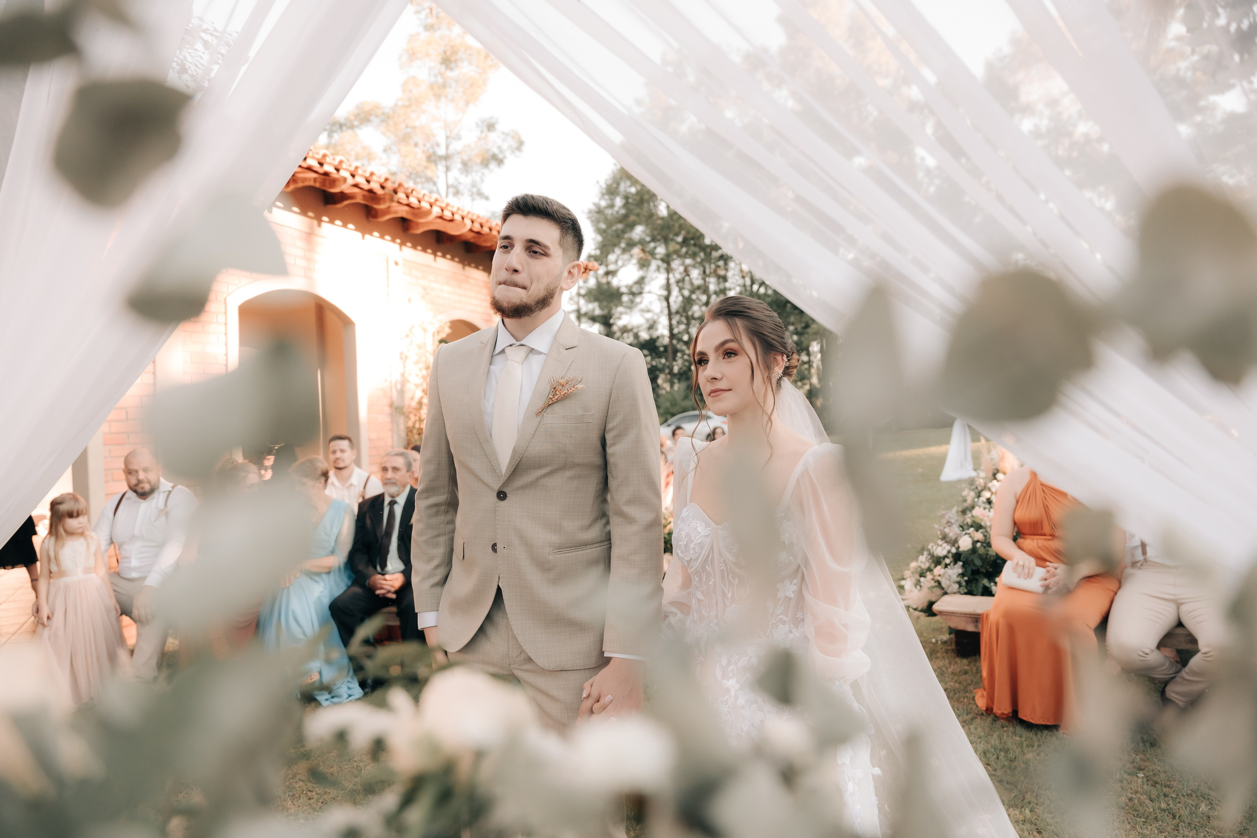 CASAMENTOS. Fotografia de casamentos com verdade, sensibilidade e tempo preservado