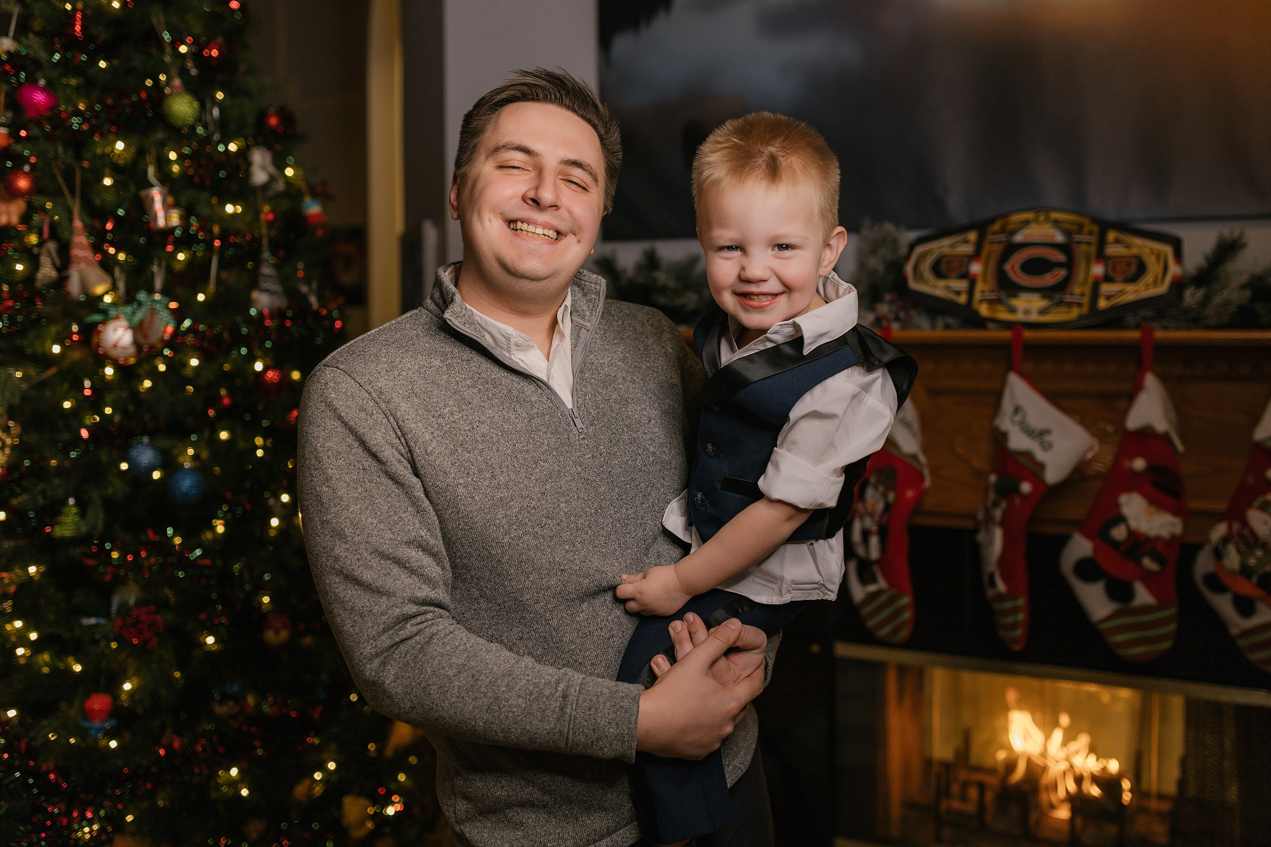 12.07.2025 Christmas Photoshoot. Wedding family event photographer in Chicago Nick Yushevich