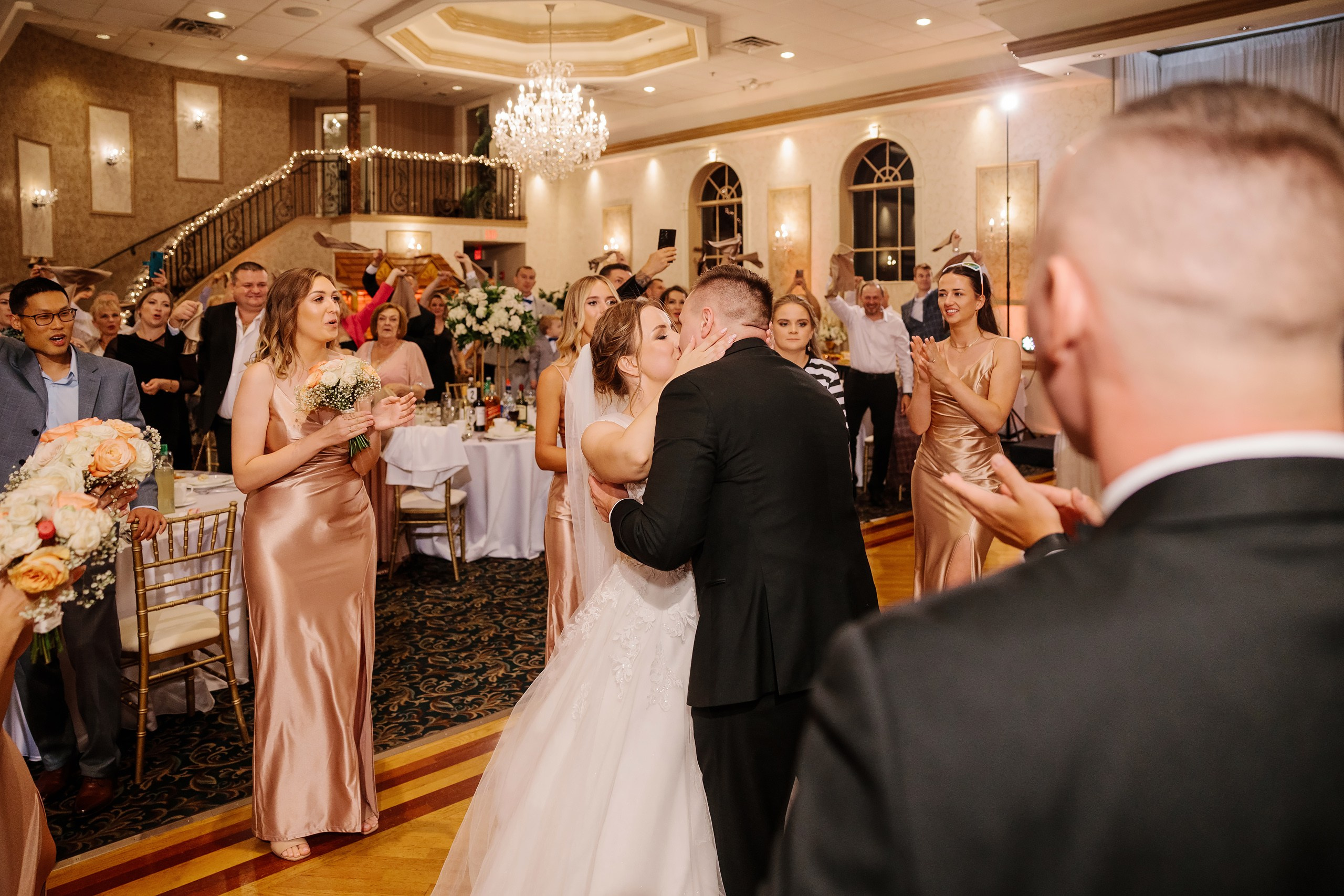 05.10.2024 Wedding. Wedding family event photographer in Chicago Nick Yushevich